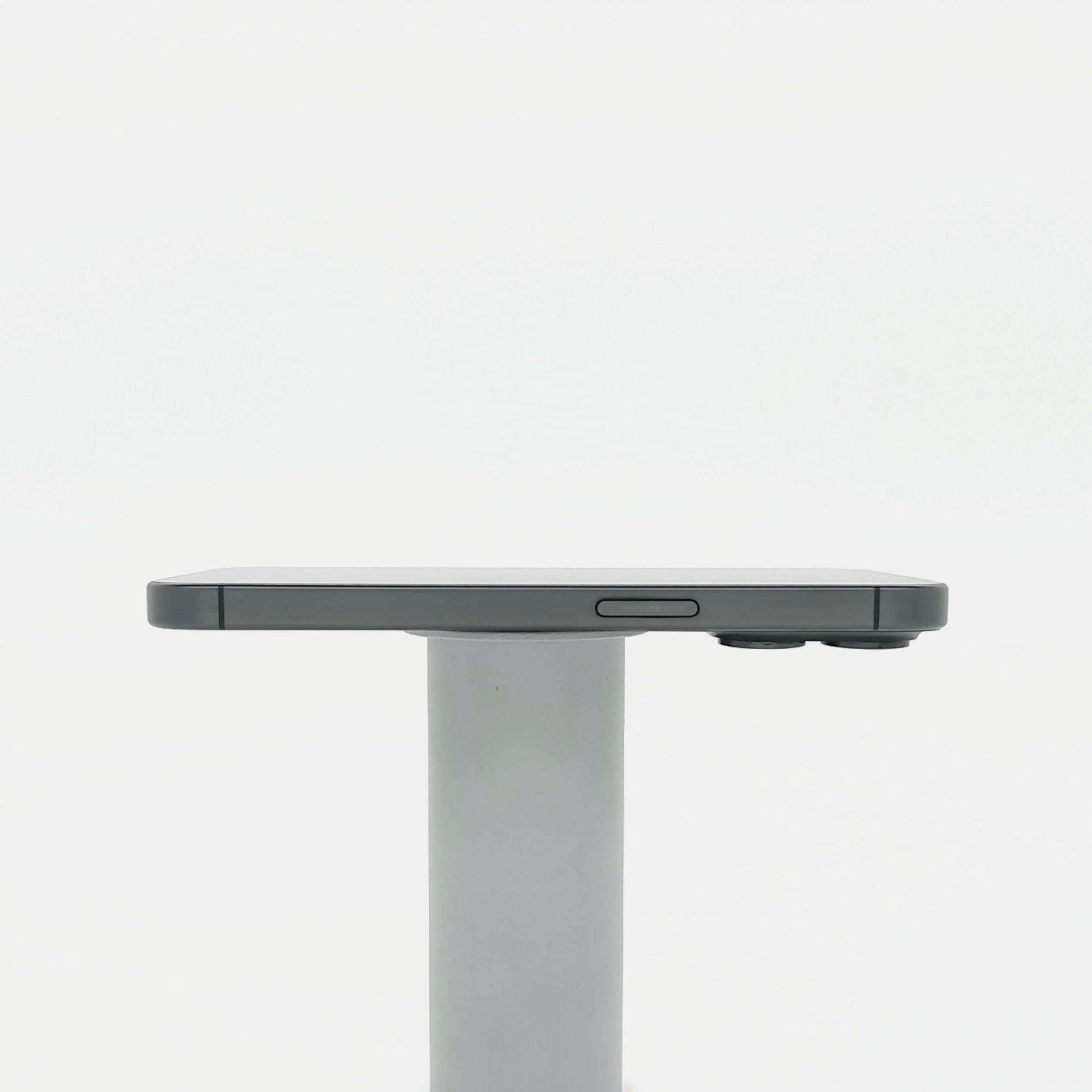 95新 Apple iPhone 15 Pro 128G 黑色鈦金屬 中國大陸版