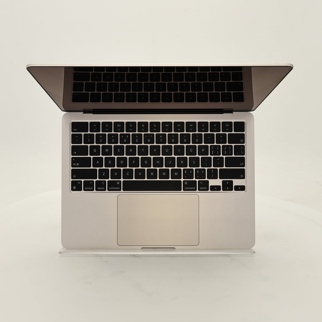95新 Apple MacBook Air 22年 13寸 M2（8+8核） 8G RAM 256G SSD 銀色
