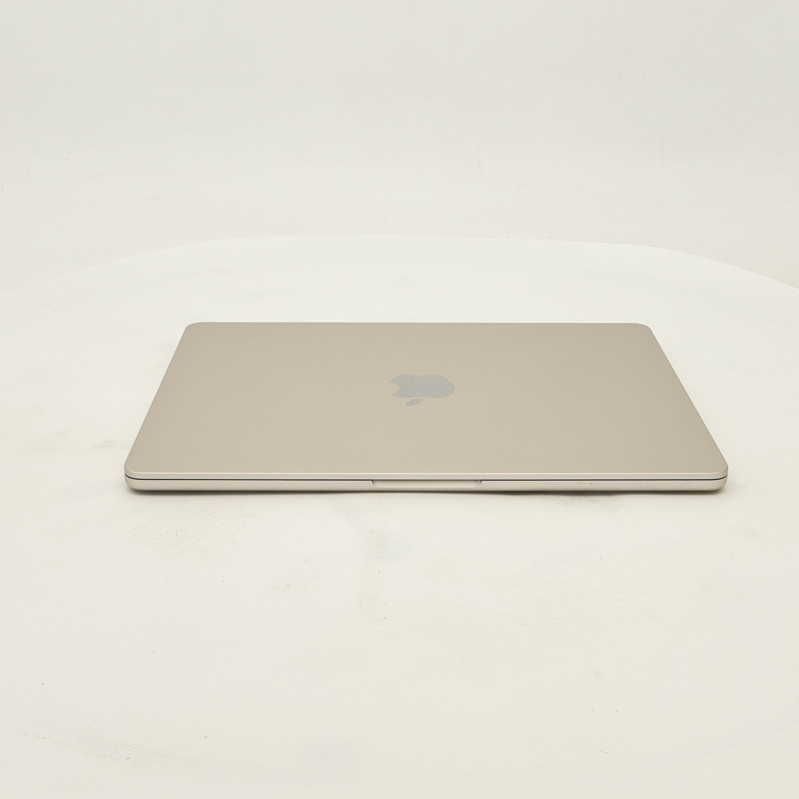 95新 Apple MacBook Air 22年 13寸 M2（8+8核） 8G RAM 256G SSD 銀色