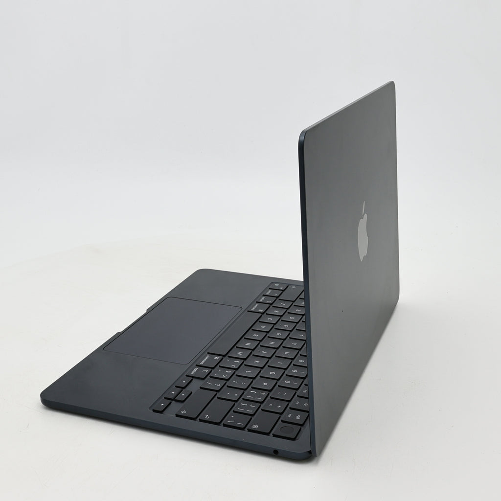 95新 Apple MacBook Air 22年 13寸 M2（8+8核） 16G RAM 256G SSD 午夜色