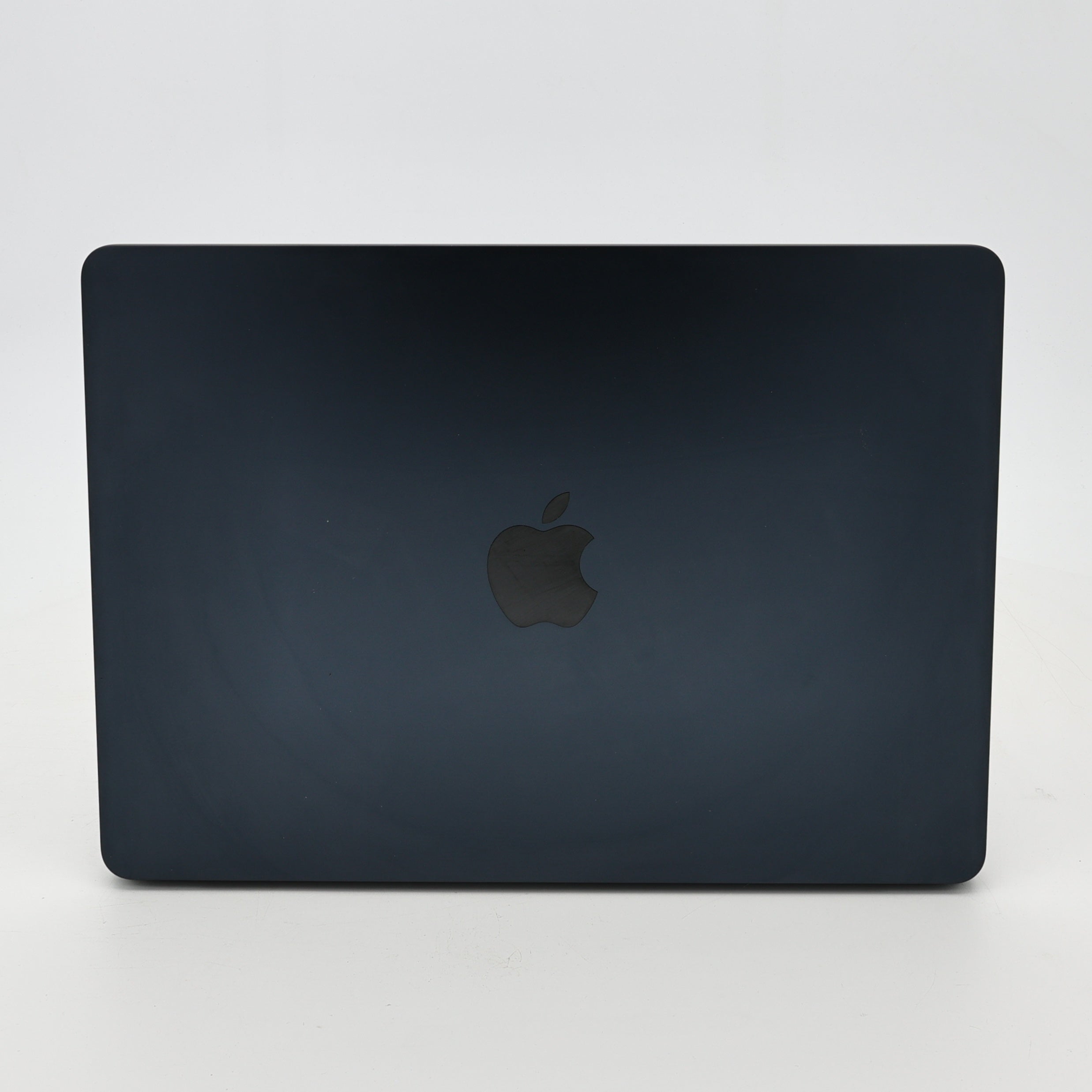95新 Apple MacBook Air 22年 13寸 M2（8+8核） 16G RAM 256G SSD 午夜色