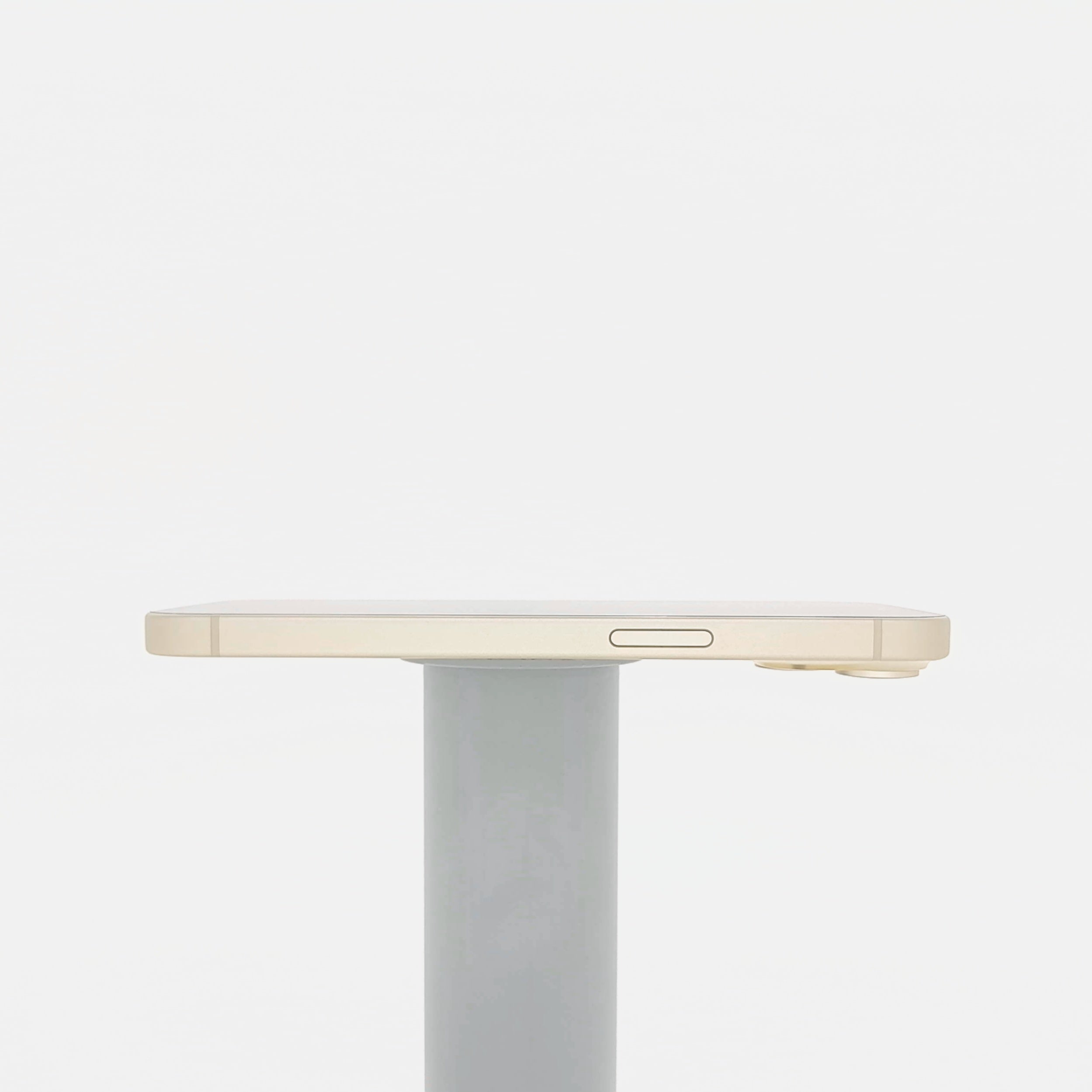 95新 Apple iPhone 15 128G 黃色 中國大陸版
