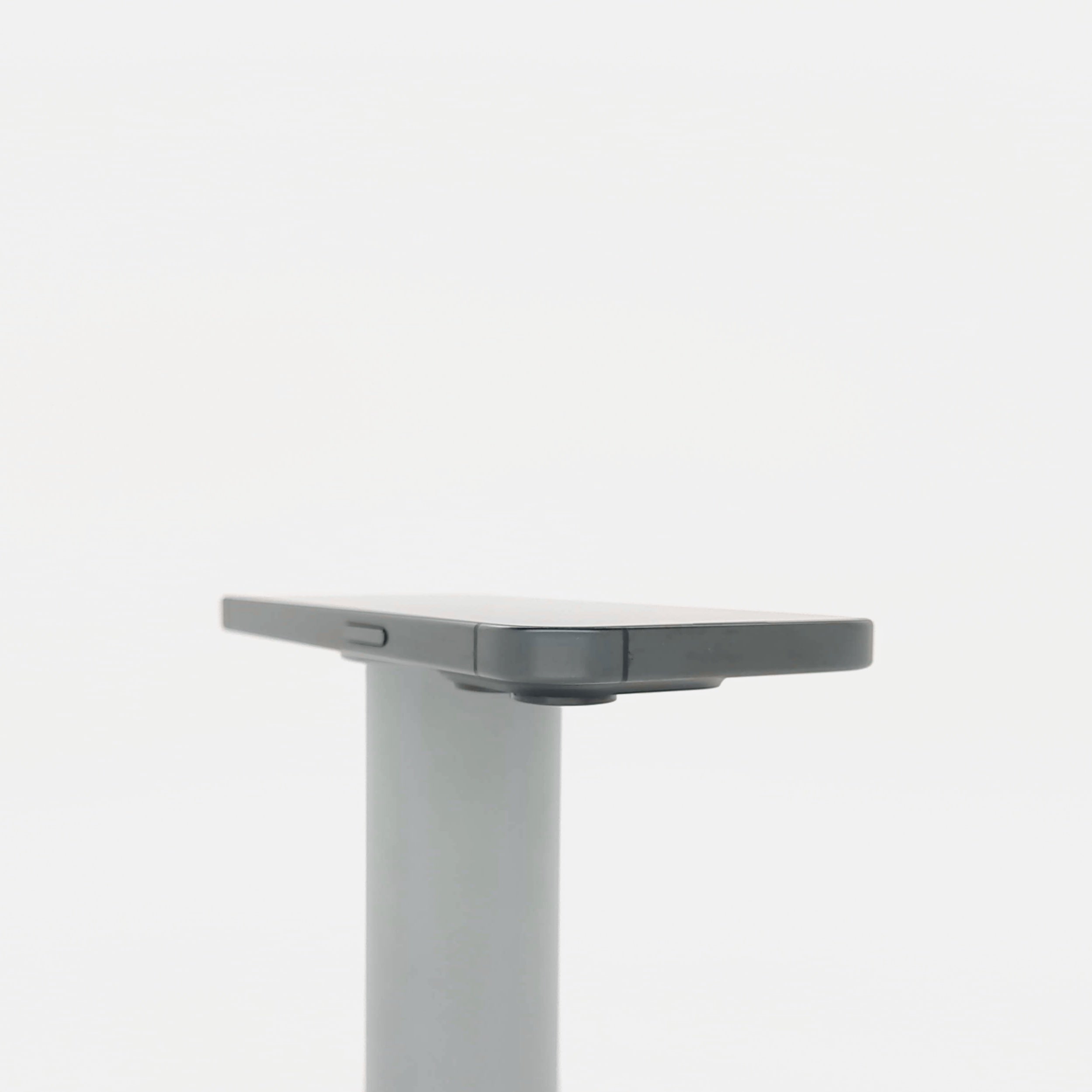 95新 Apple iPhone 15 Pro 128G 黑色鈦金屬 中國大陸版