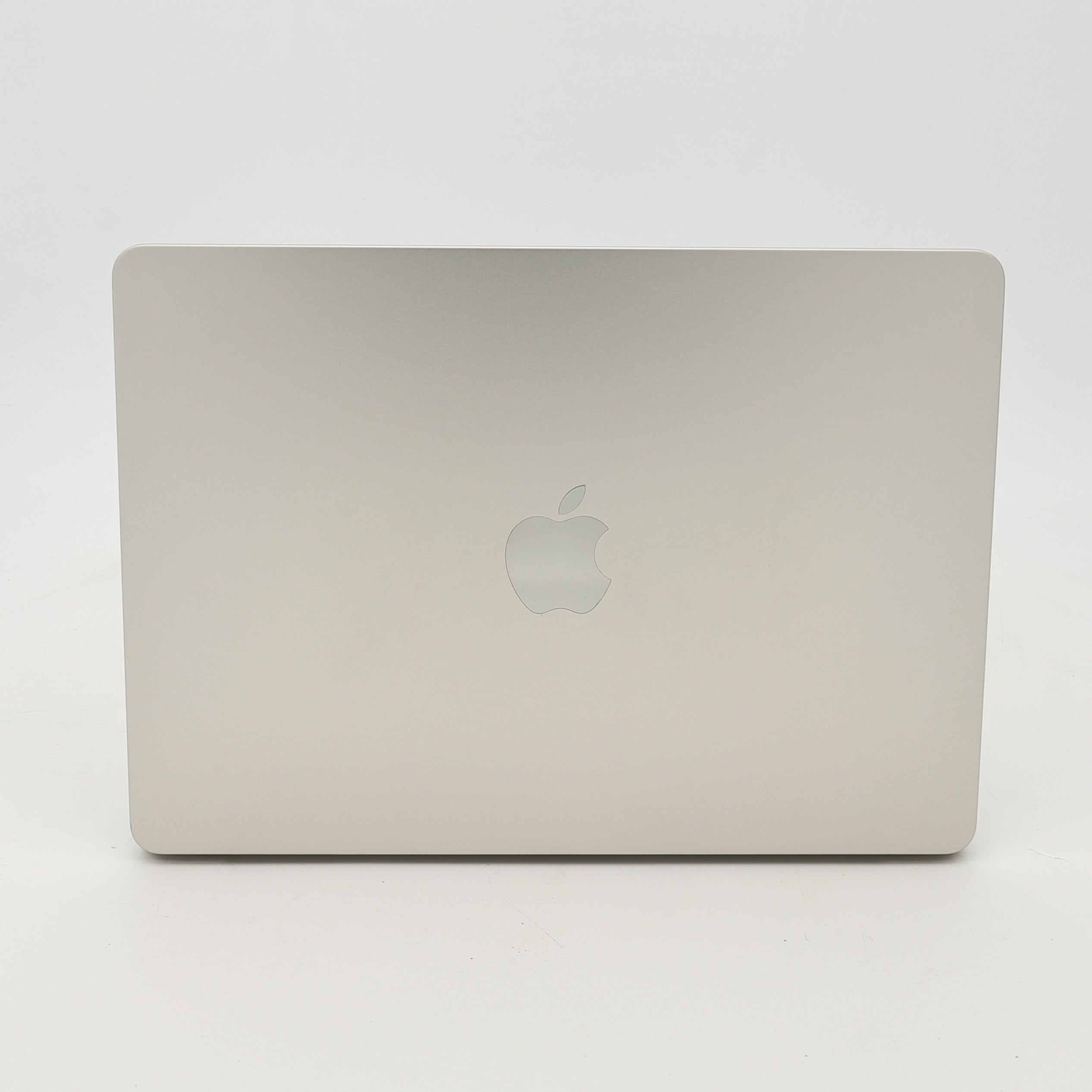 95新 Apple MacBook Air 22年 13寸 M2（8+8核） 8G RAM 256G SSD 星光色