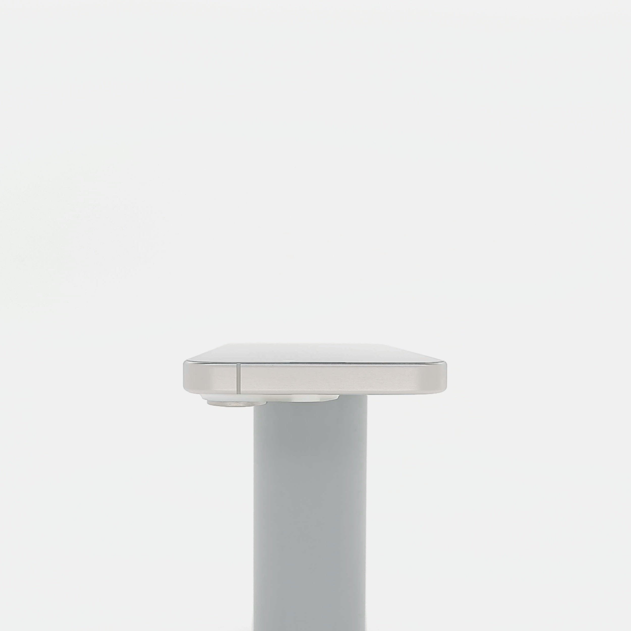 95新 Apple iPhone 15 Pro 256G 白色鈦金屬 中國大陸版