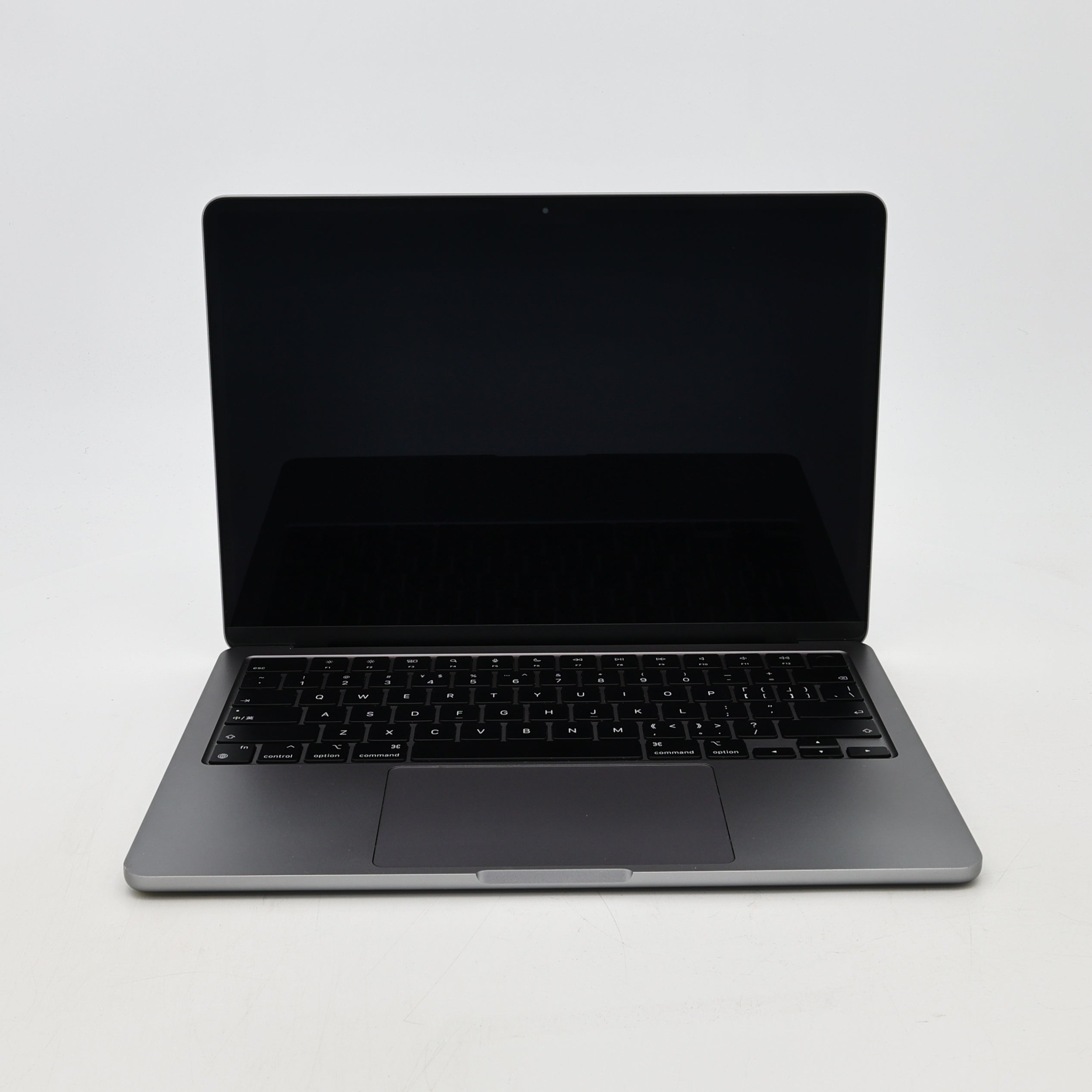 95新 Apple MacBook Air 22年 13寸 M2（8+8核） 8G RAM 256G SSD 深空灰色