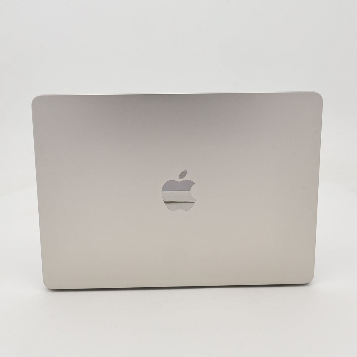 95新 Apple MacBook Air 22年 13寸 M2（8+8核） 16G RAM 256G SSD 星光色