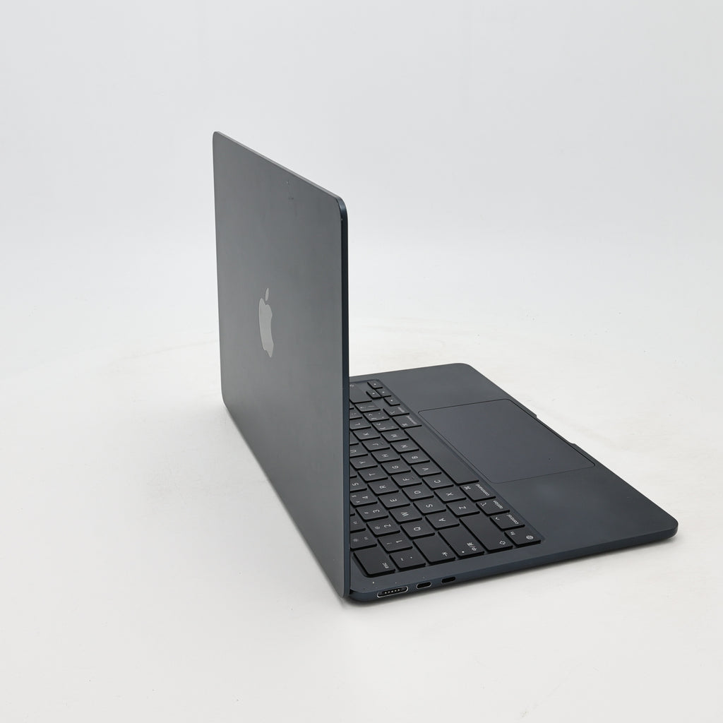 95新 Apple MacBook Air 22年 13寸 M2（8+10核） 8G RAM 512G SSD 午夜色