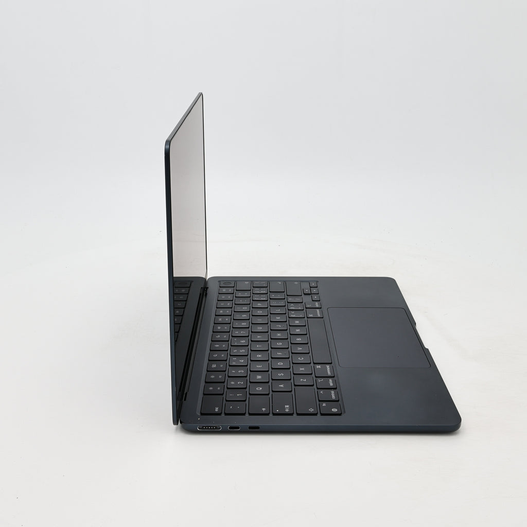 95新 Apple MacBook Air 22年 13寸 M2（8+10核） 8G RAM 512G SSD 午夜色
