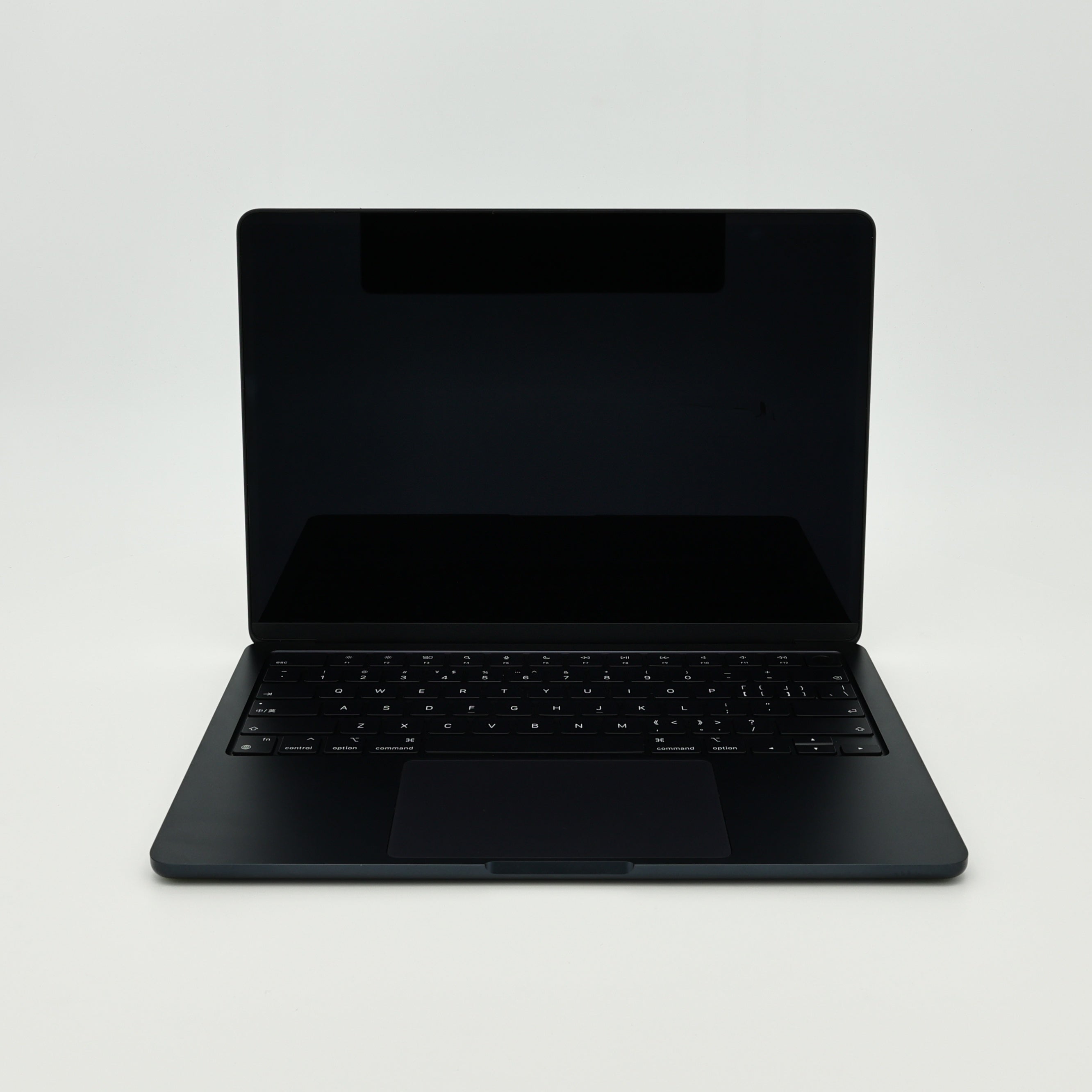95新 Apple MacBook Air 22年 13寸 M2（8+8核） 8G RAM 256G SSD 午夜色