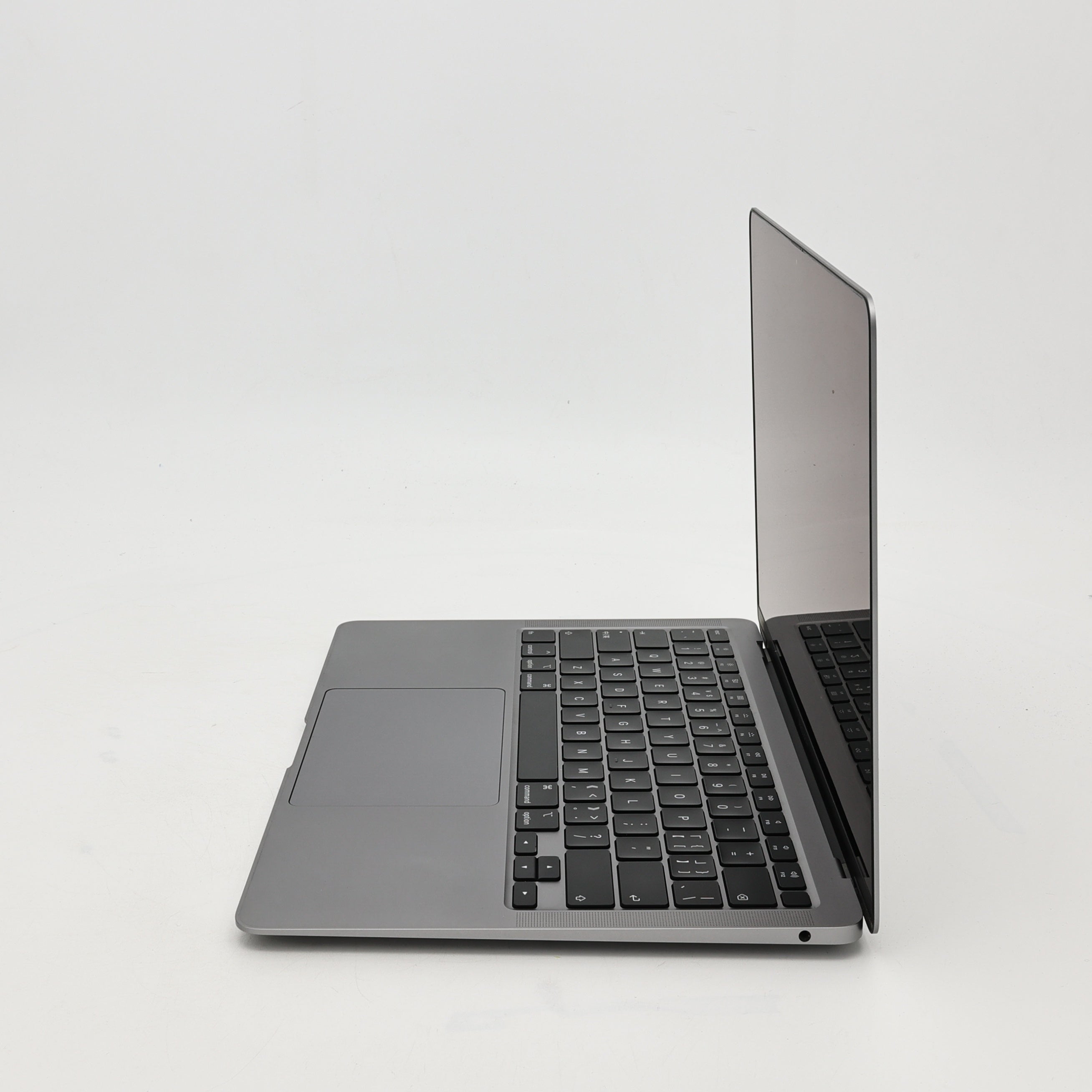 95新 Apple MacBook Air 20年 13寸 i5 1.1G 8G RAM 512G SSD 深空灰色
