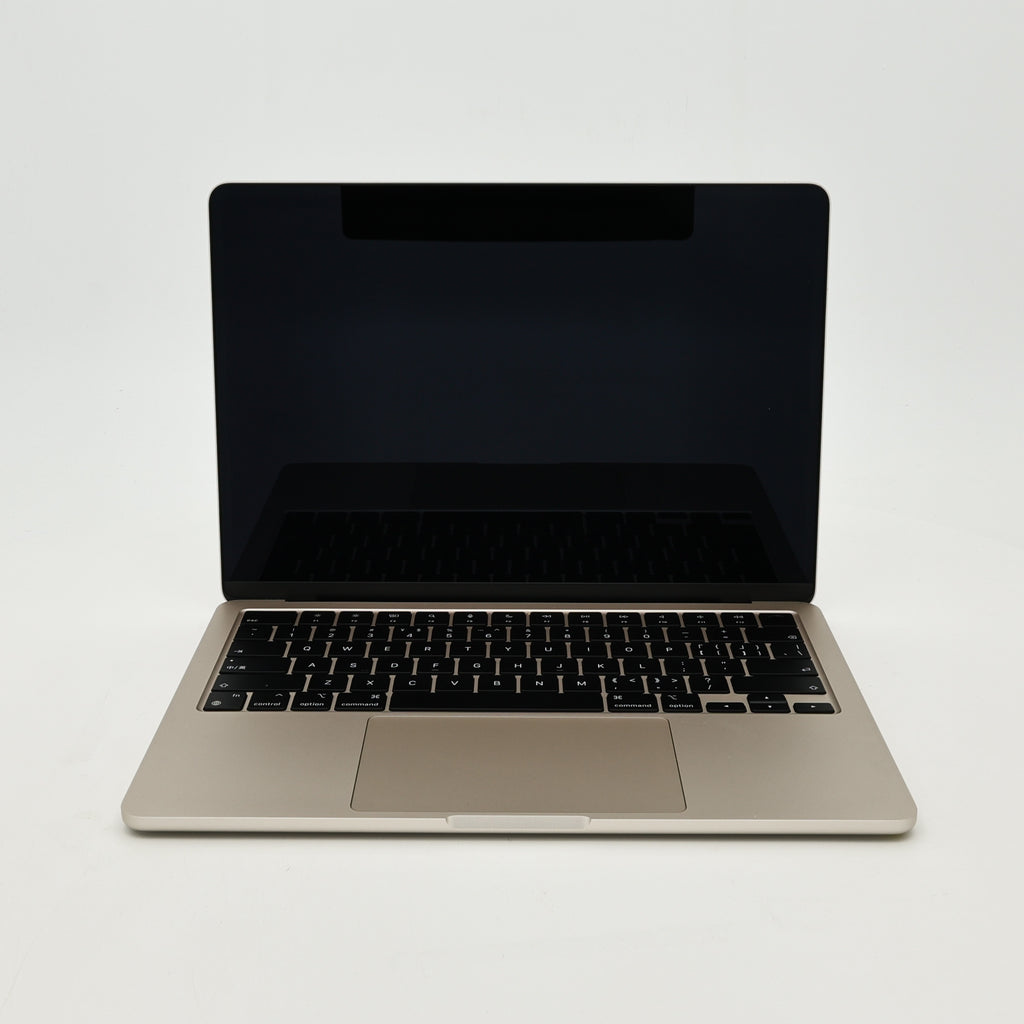 95新 Apple MacBook Air 22年 13寸 M2（8+8核） 8G RAM 256G SSD 星光色