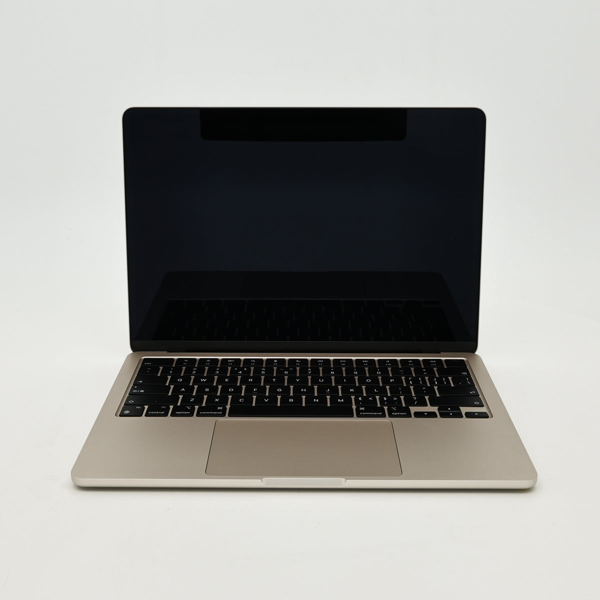 95新 Apple MacBook Air 22年 13寸 M2（8+8核） 8G RAM 256G SSD 星光色
