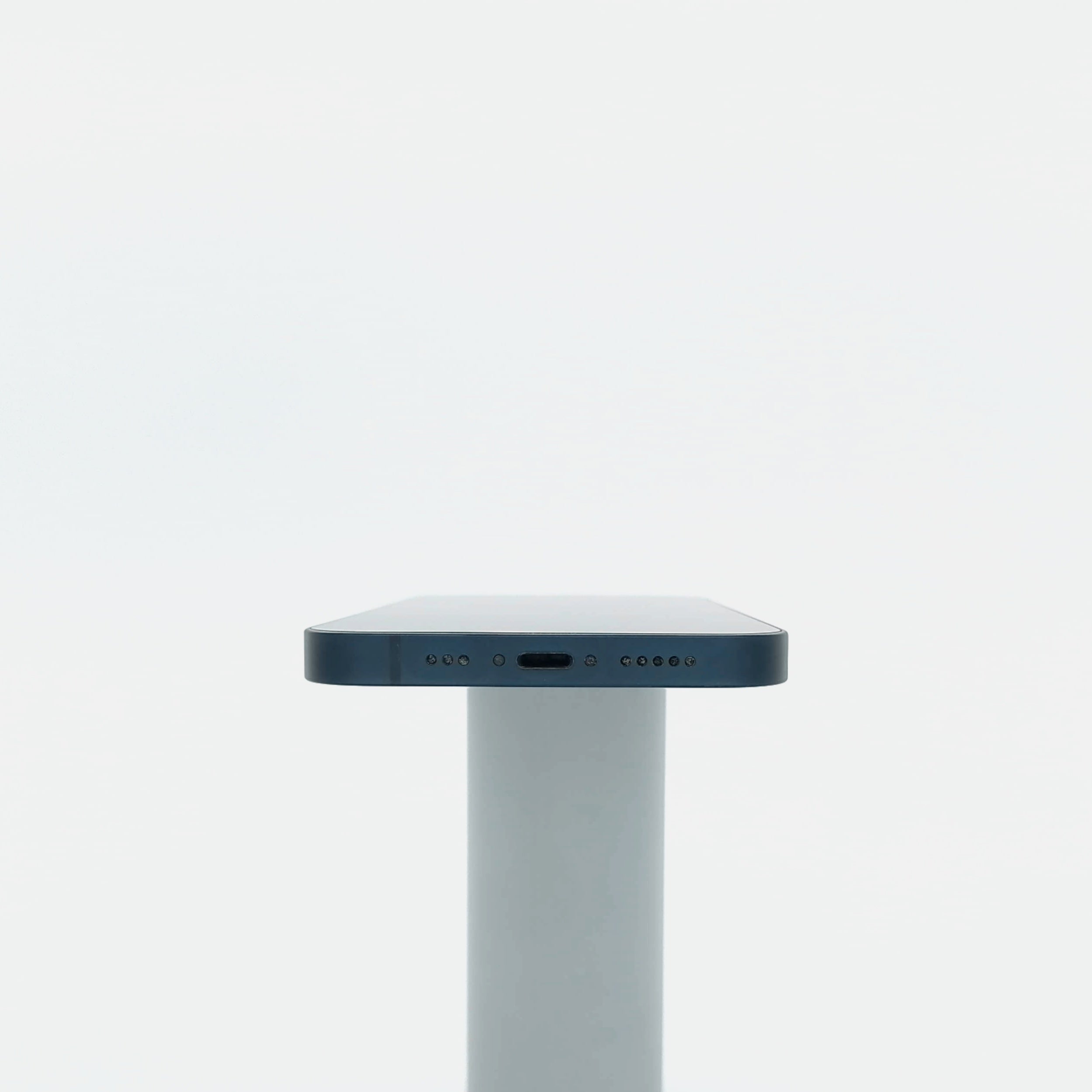 95新 Apple iPhone 13 256G 午夜色 中國大陸版