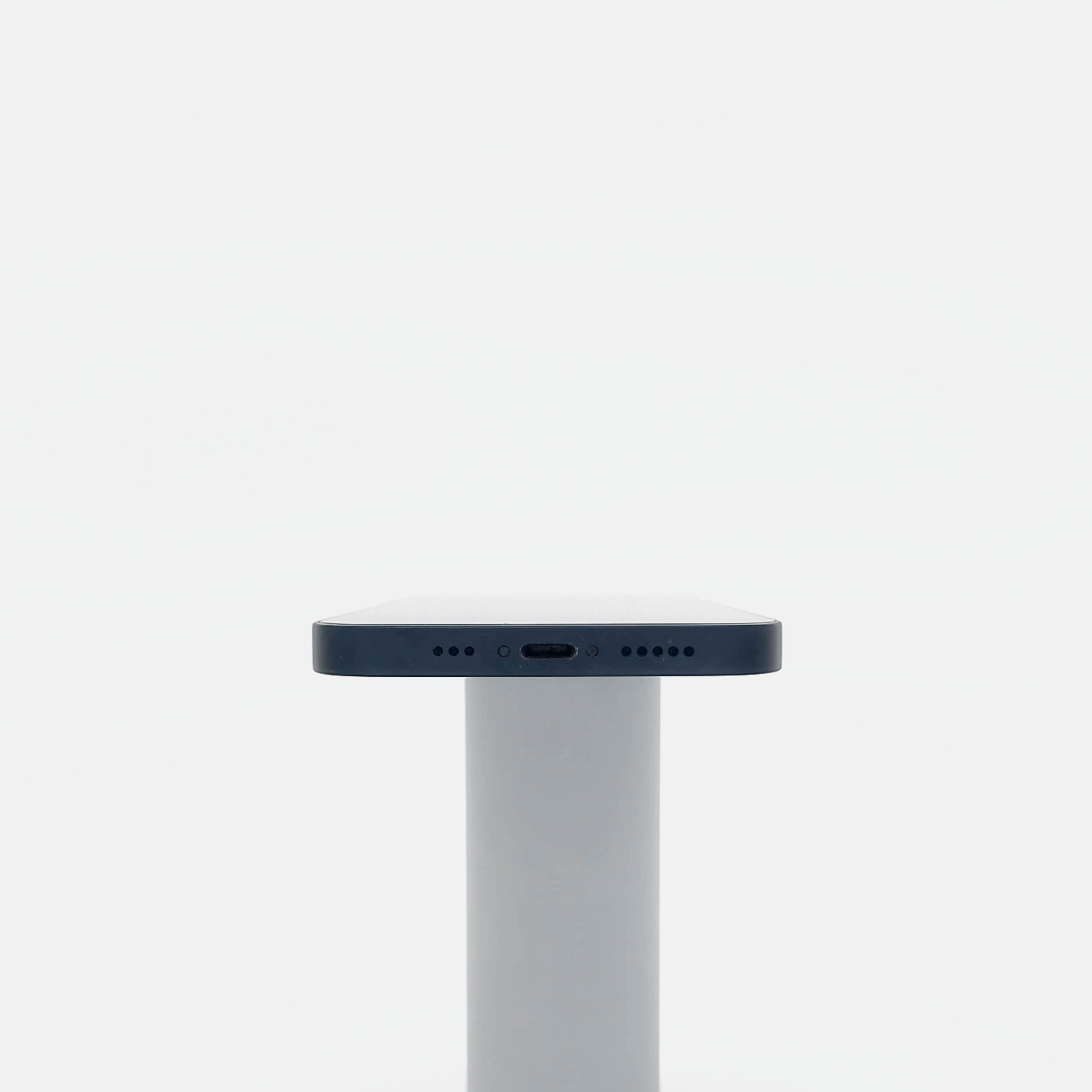 95新 Apple iPhone 13 256G 午夜色 中國大陸版