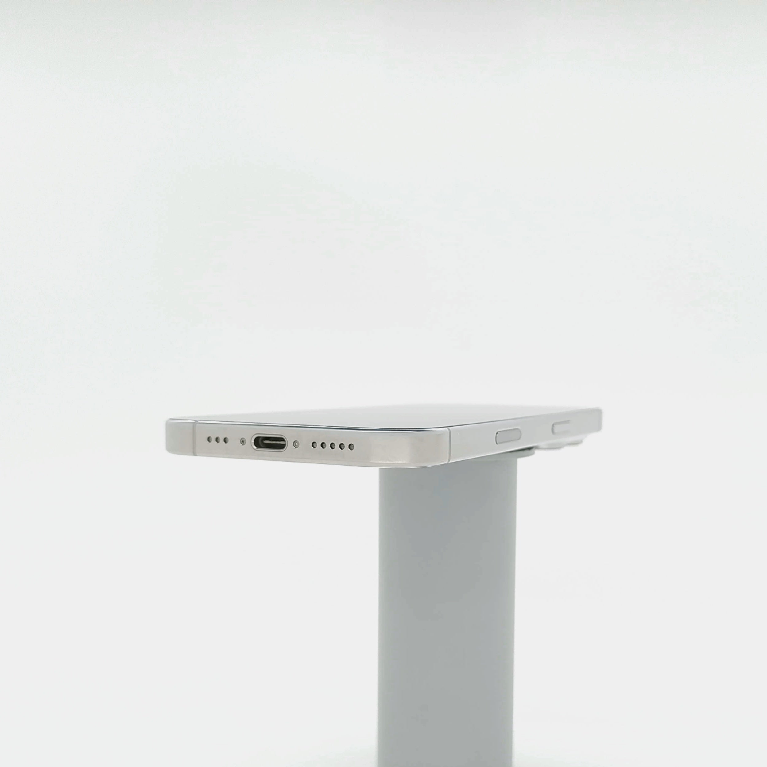 99新 Apple iPhone 16 Pro 128G 白色鈦金屬 中國大陸版