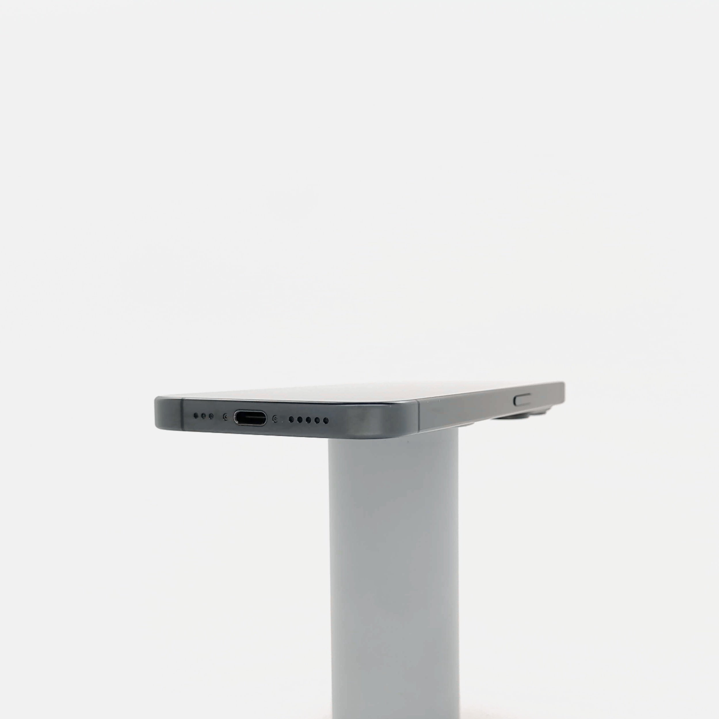 95新 Apple iPhone 15 Pro 128G 黑色鈦金屬 中國大陸版