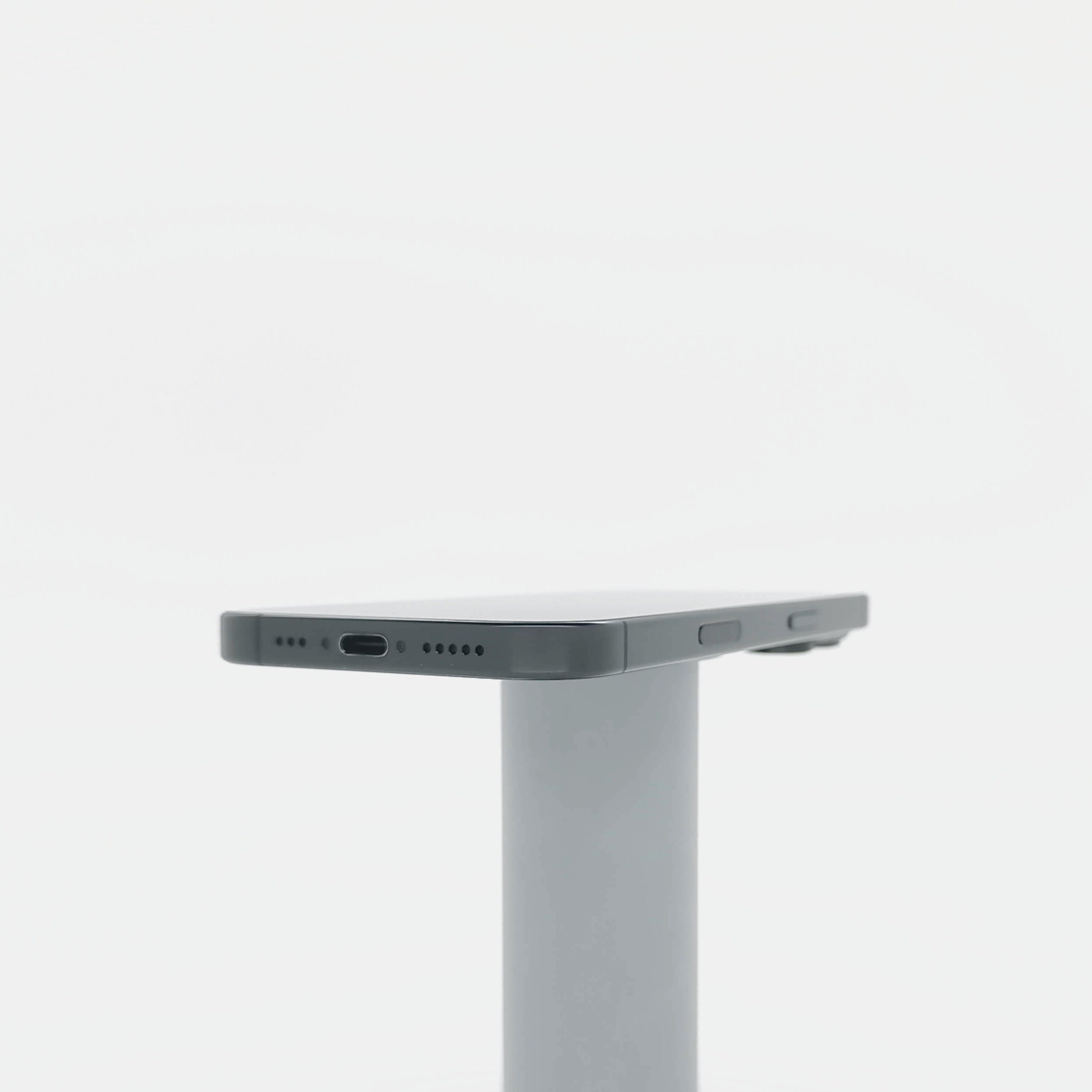 95新 Apple iPhone 16 Pro 128G 黑色鈦金屬 中國大陸版