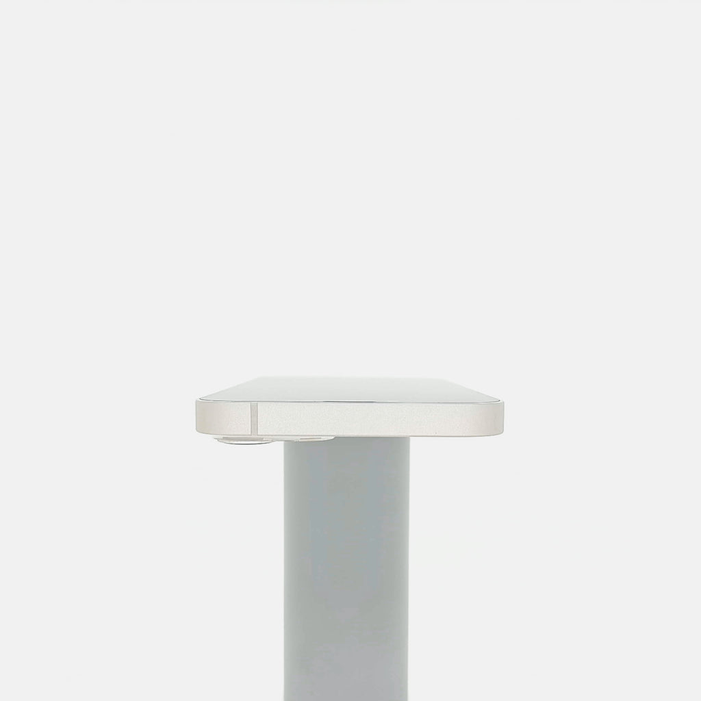 95新 Apple iPhone 13 128G 星光色 中國大陸版