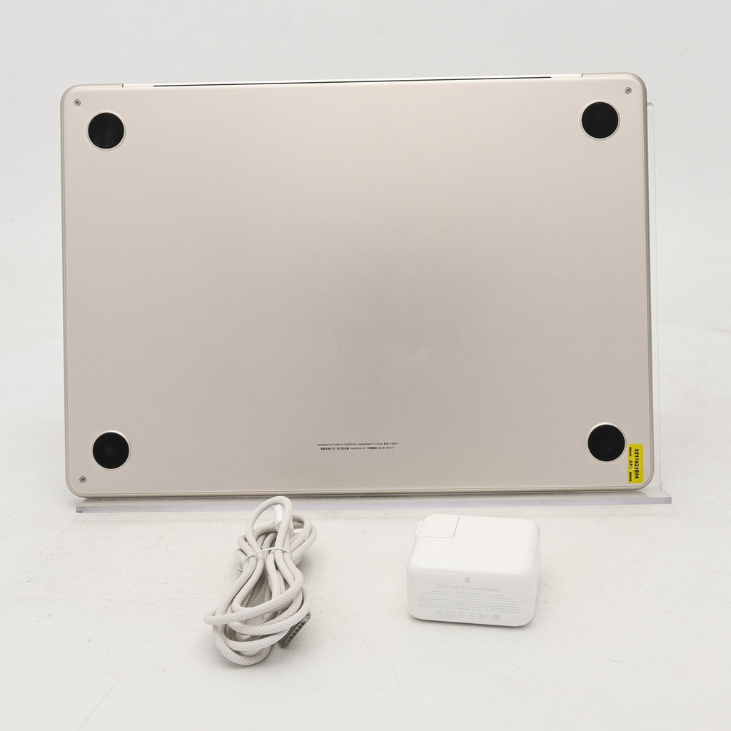99新 Apple MacBook Air 22年 13寸 M2（8+8核） 8G RAM 256G SSD 星光色