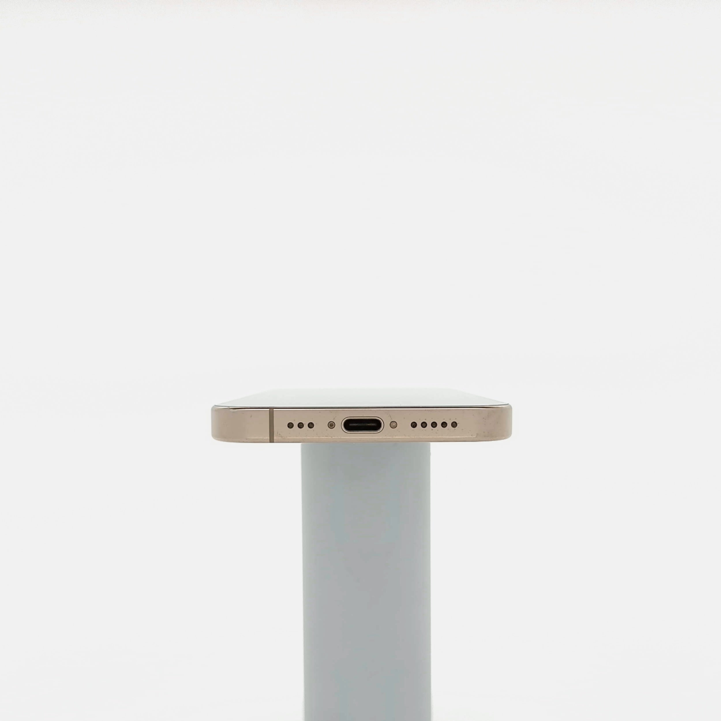 95新 Apple iPhone 16 Pro 128G 沙漠色鈦金屬 中國大陸版
