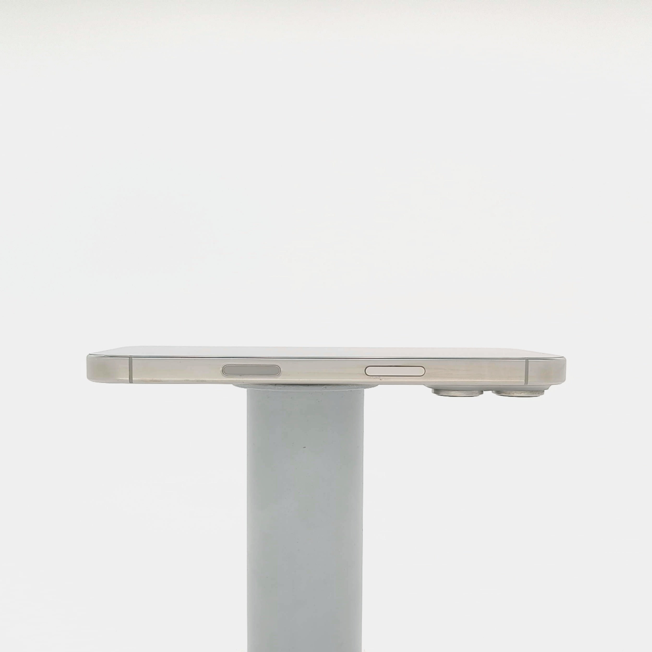 95新 Apple iPhone 16 Pro 128G 原色鈦金屬 中國大陸版