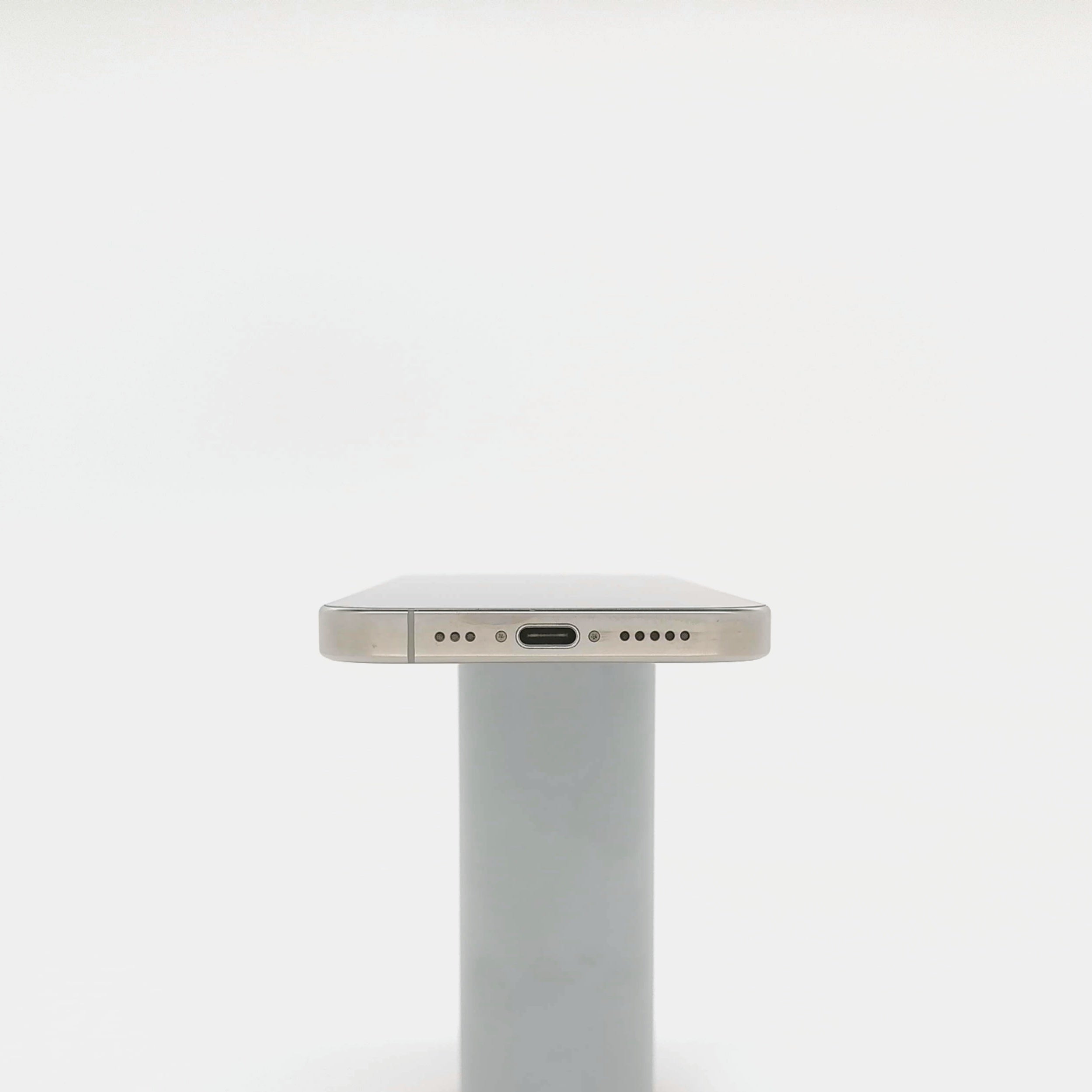 95新 Apple iPhone 16 Pro 128G 原色鈦金屬 中國大陸版