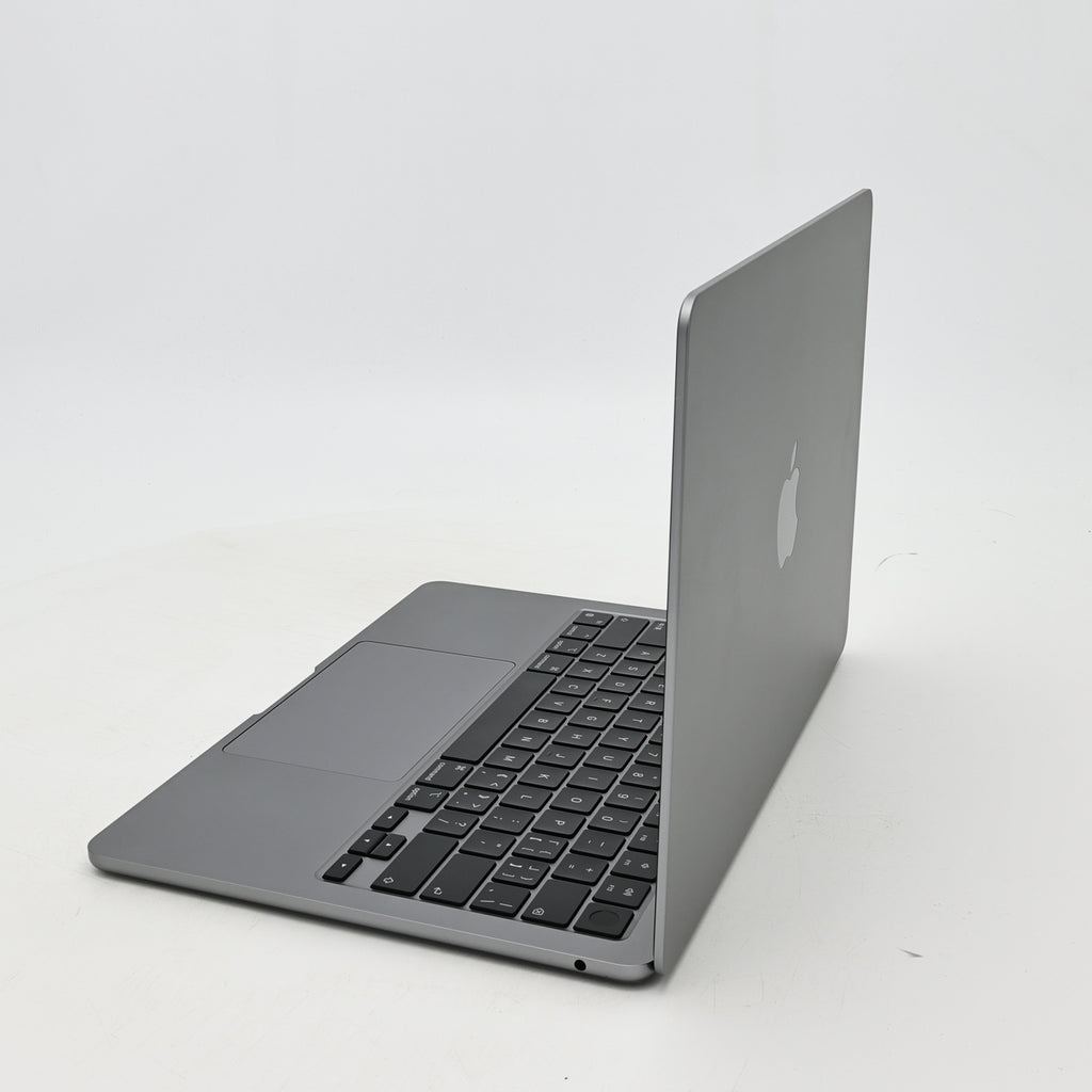 95新 Apple MacBook Air 24年 13寸 M3（8+8核） 8G RAM 256G SSD 深空灰色