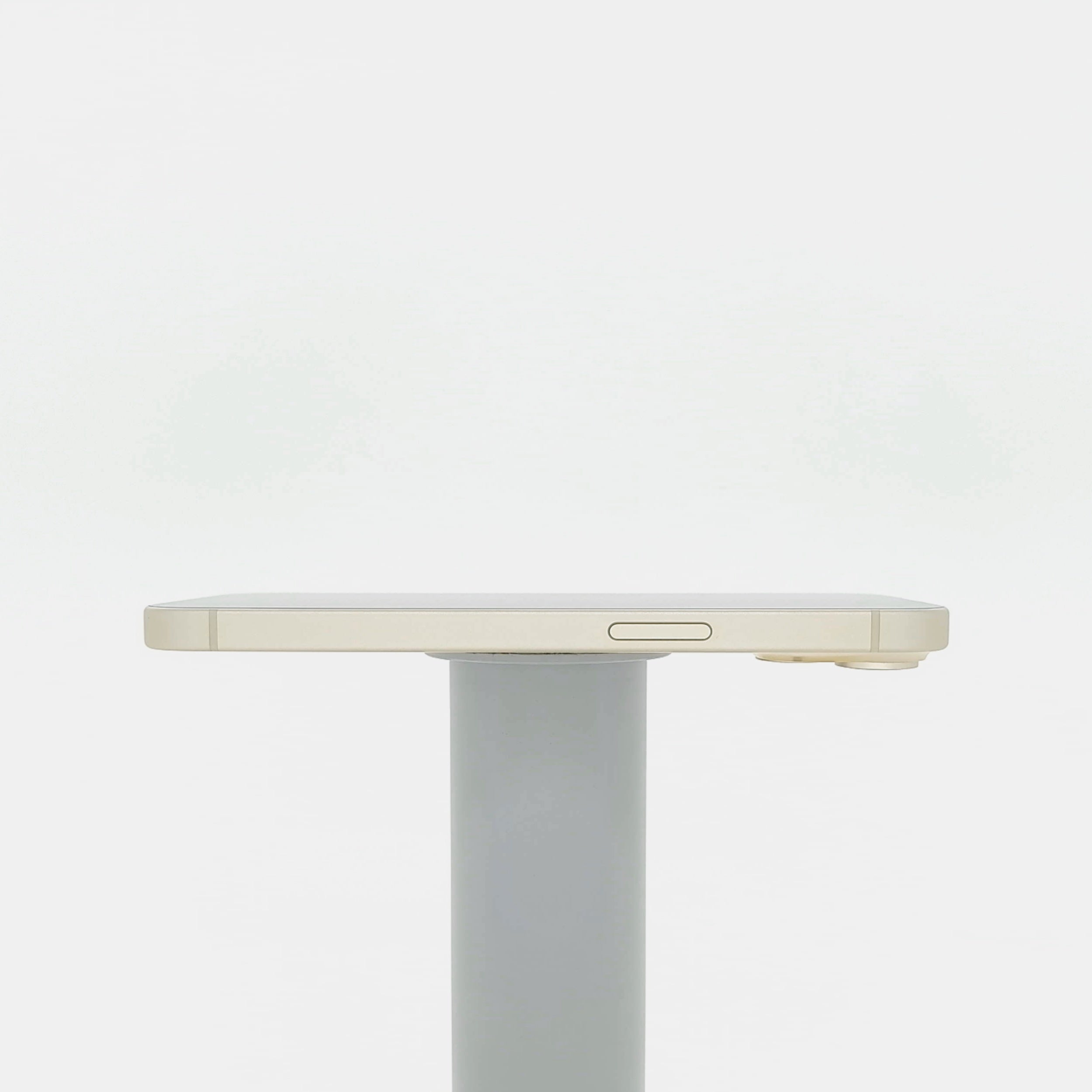 95新 Apple iPhone 15 128G 黃色 中國大陸版