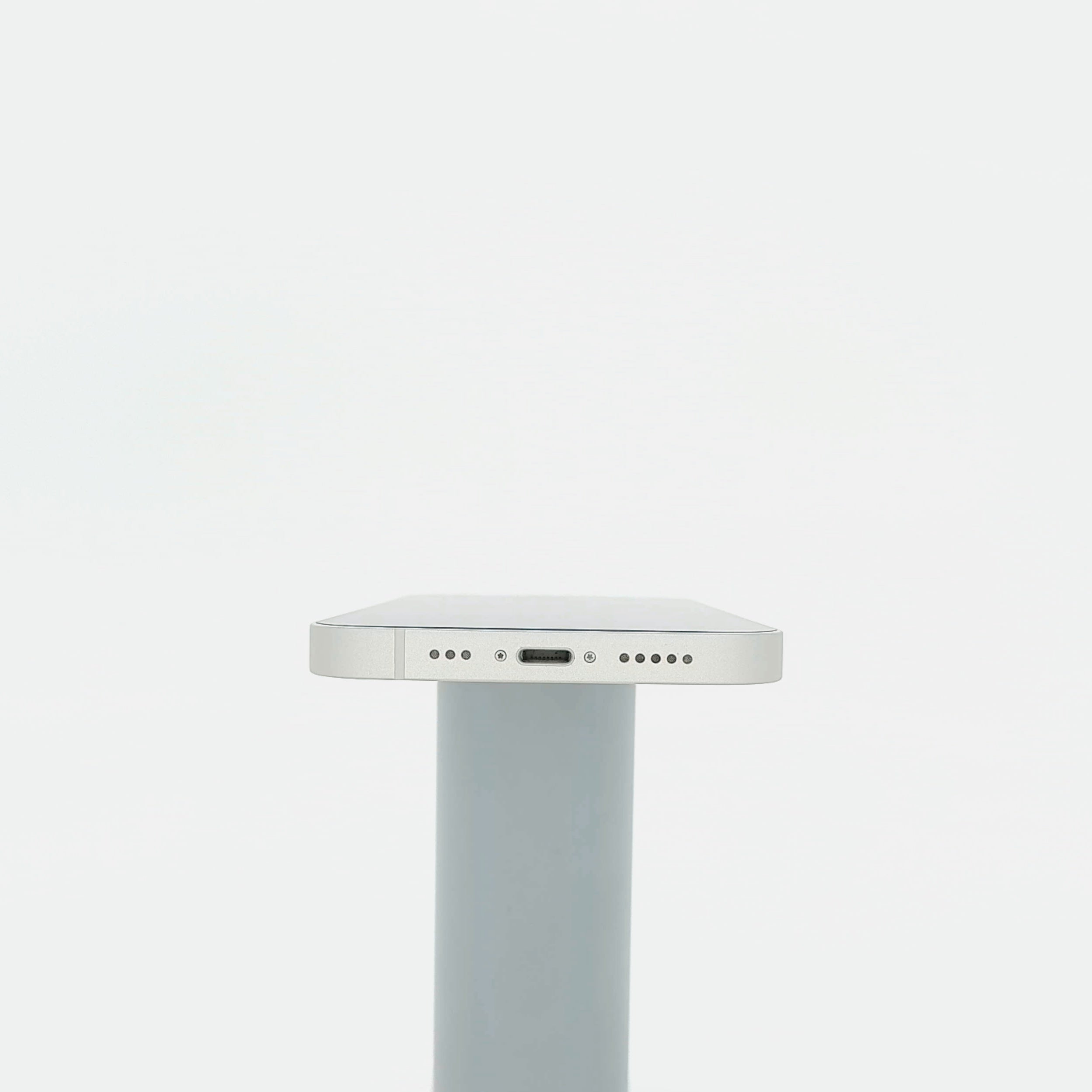95新 Apple iPhone 13 128G 星光色 中國大陸版