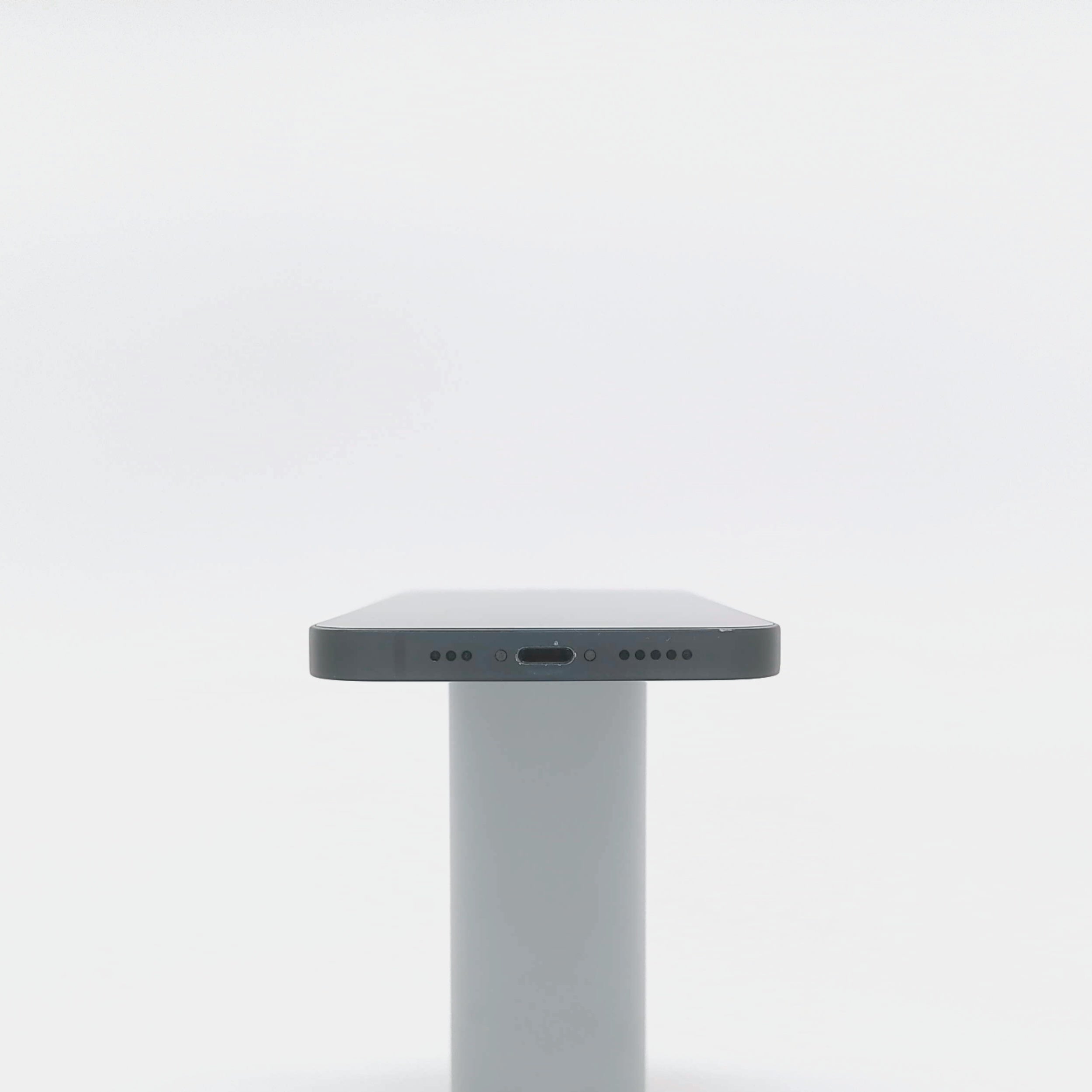 95新 Apple iPhone 13 256G 午夜色 中國大陸版