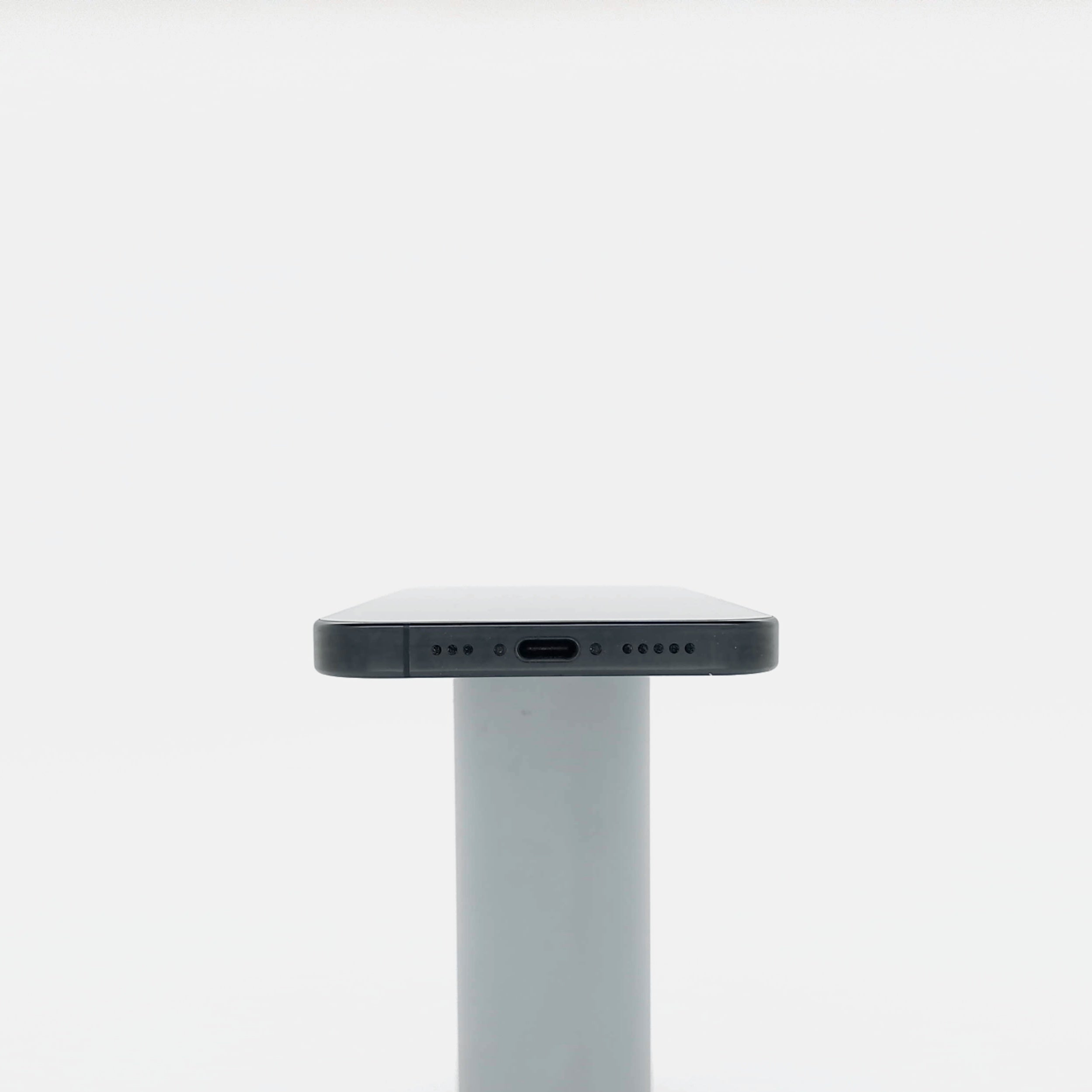 95新 Apple iPhone 16 Pro 128G 黑色鈦金屬 中國大陸版
