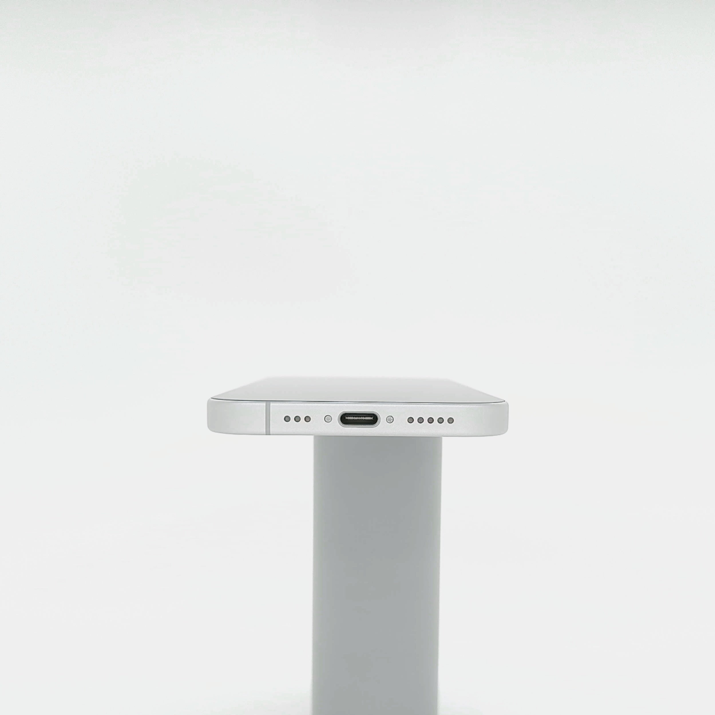 99新 Apple iPhone 16 256G 白色 中國大陸版