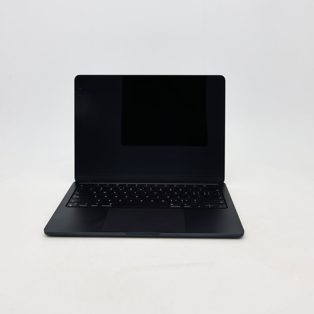 95新 Apple MacBook Air 22年 13寸 M2（8+8核） 8G RAM 256G SSD 午夜色
