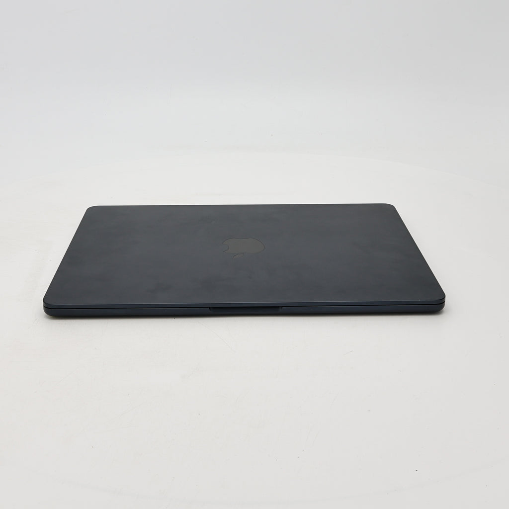 95新 Apple MacBook Air 22年 13寸 M2（8+8核） 8G RAM 256G SSD 午夜色
