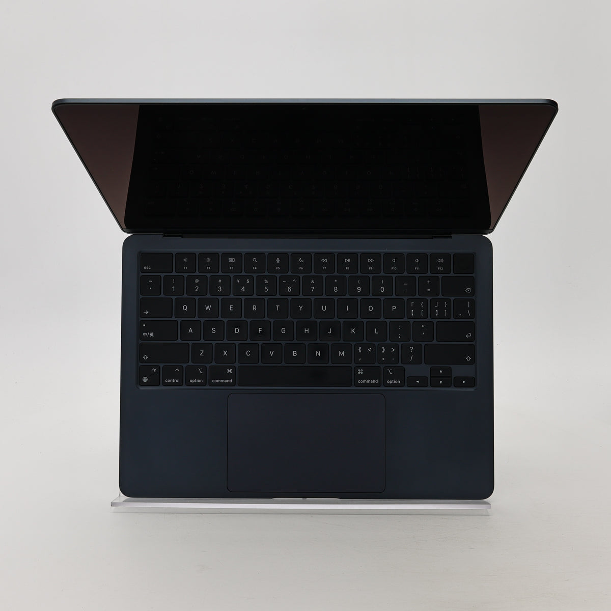 95新 Apple MacBook Air 22年 13寸 M2（8+8核） 8G RAM 256G SSD 午夜色