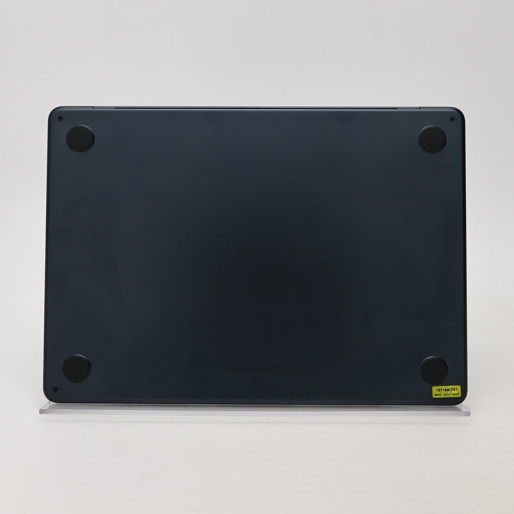 95新 Apple MacBook Air 22年 13寸 M2（8+8核） 8G RAM 256G SSD 午夜色