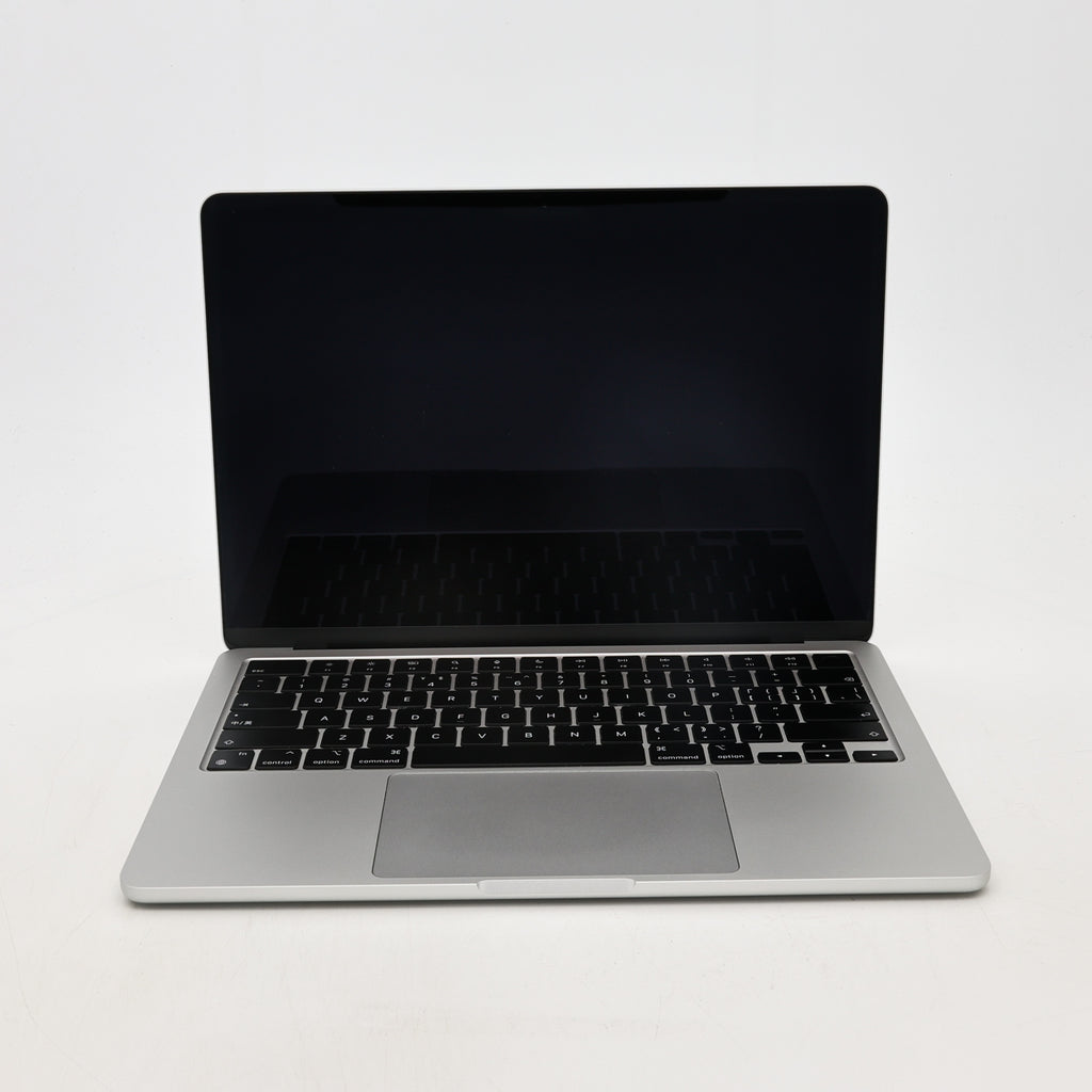 95新 Apple MacBook Air 22年 13寸 M2（8+8核） 8G RAM 256G SSD 銀色