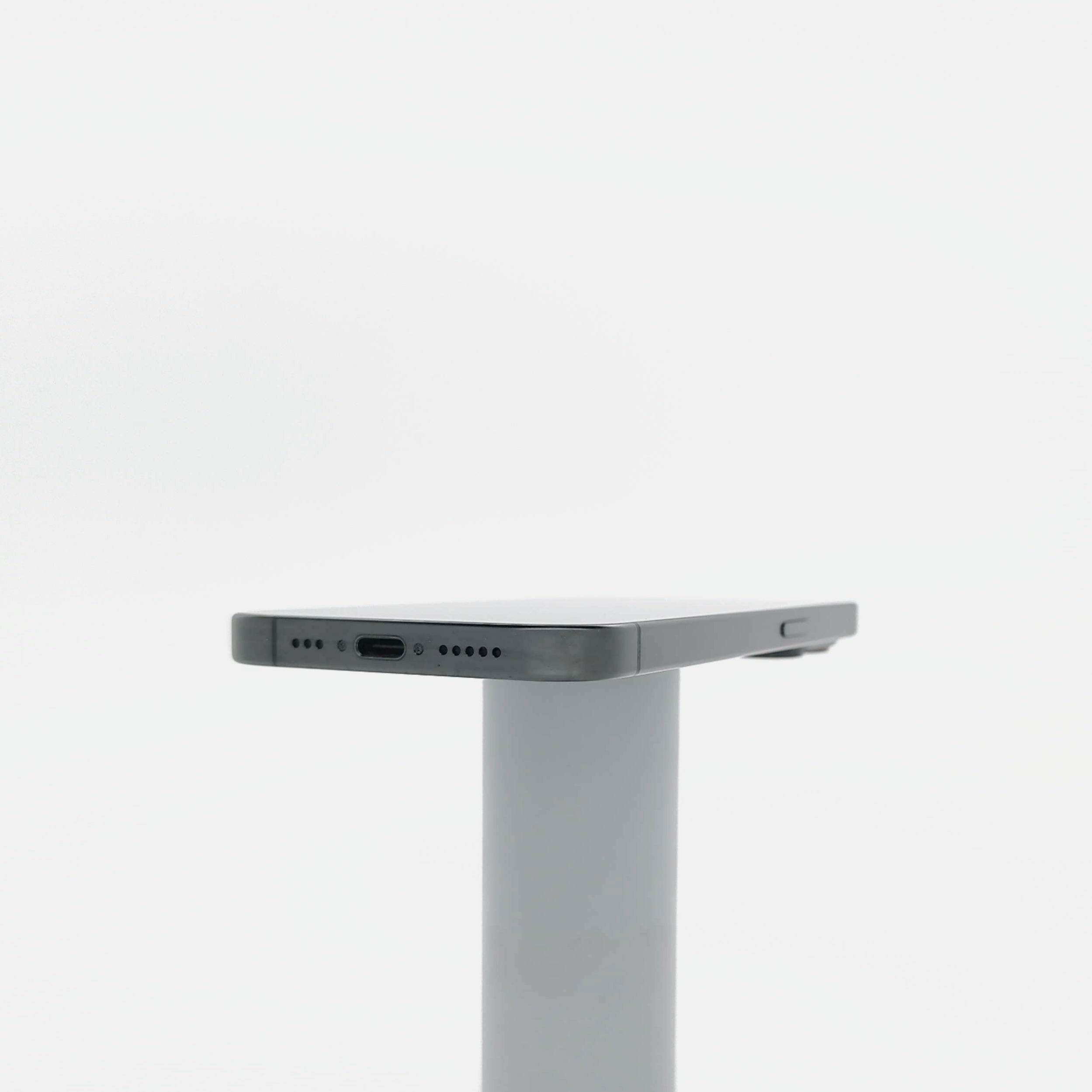 95新 Apple iPhone 15 Pro 128G 黑色鈦金屬 中國大陸版