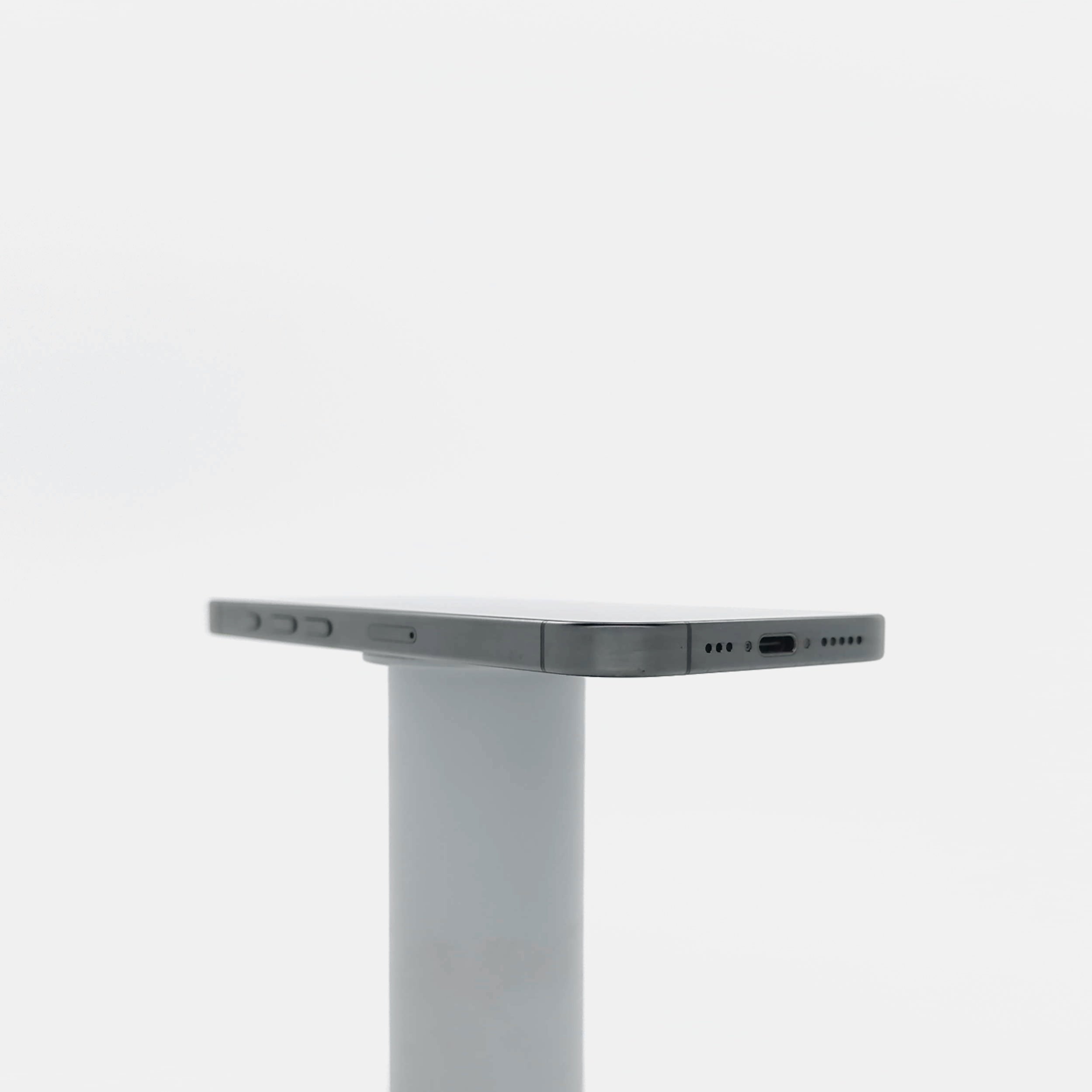 95新 Apple iPhone 15 Pro 128G 黑色鈦金屬 中國大陸版