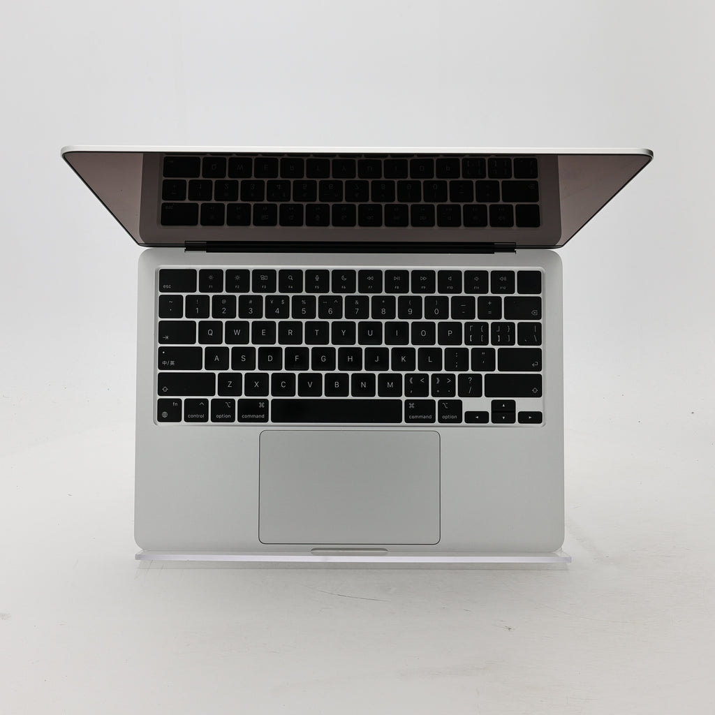 95新 Apple MacBook Air 22年 13寸 M2（8+10核） 8G RAM 512G SSD 銀色