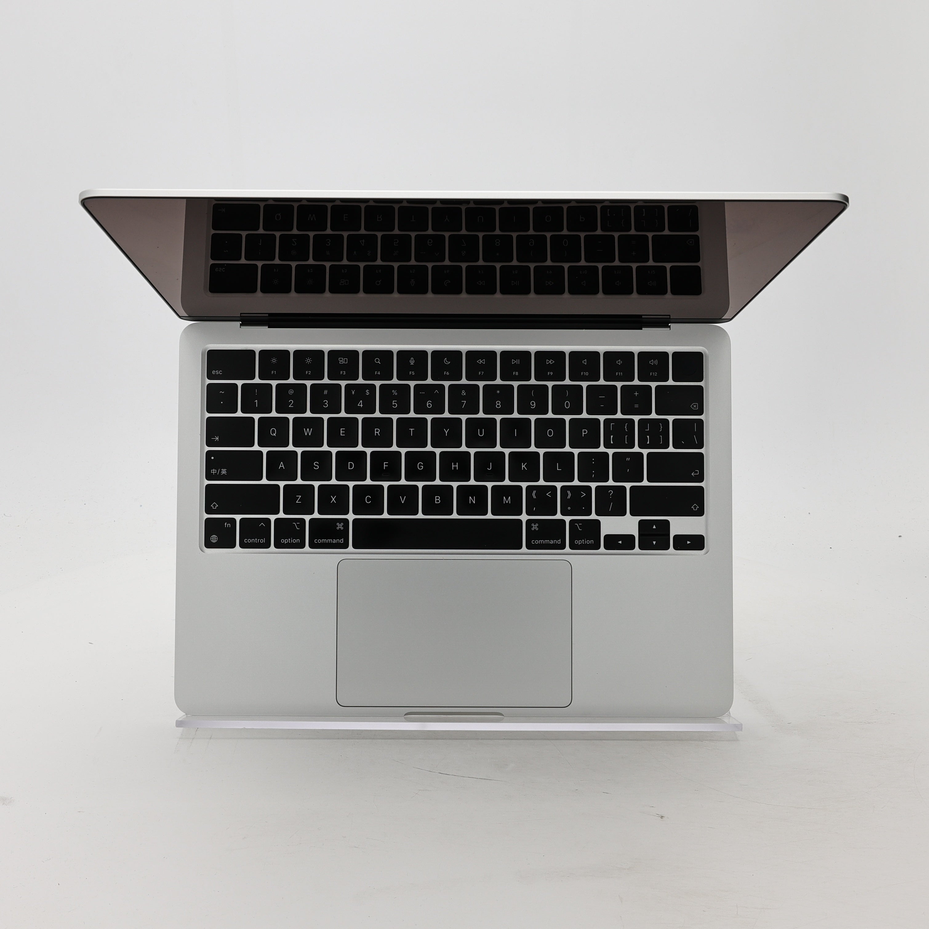 95新 Apple MacBook Air 22年 13寸 M2（8+10核） 8G RAM 512G SSD 銀色