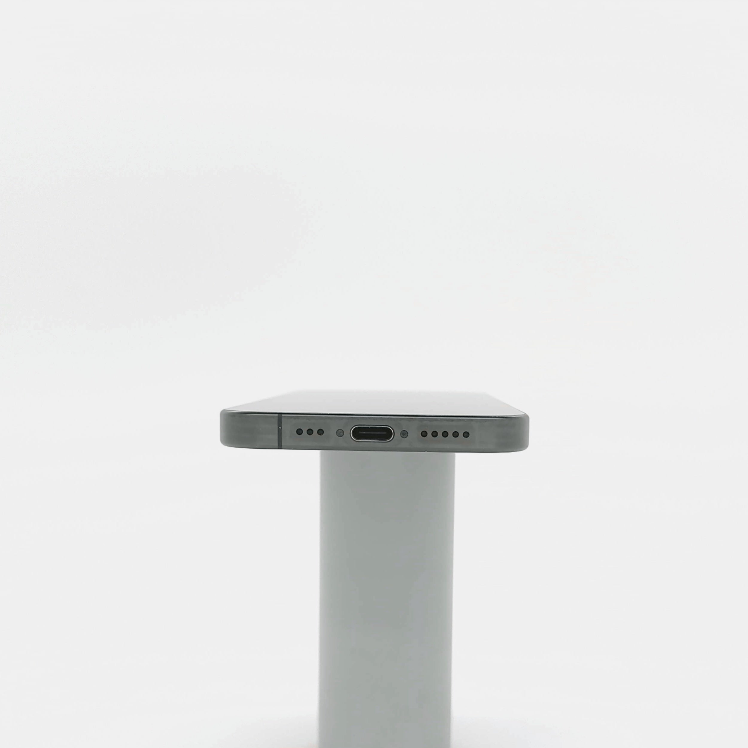 95新 Apple iPhone 15 Pro 128G 黑色鈦金屬 中國大陸版