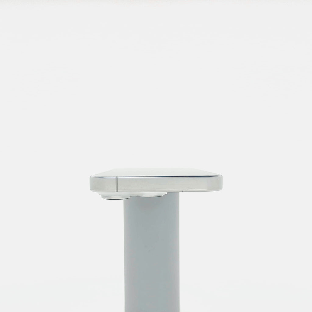 95新 Apple iPhone 16 Pro 128G 白色鈦金屬 中國大陸版