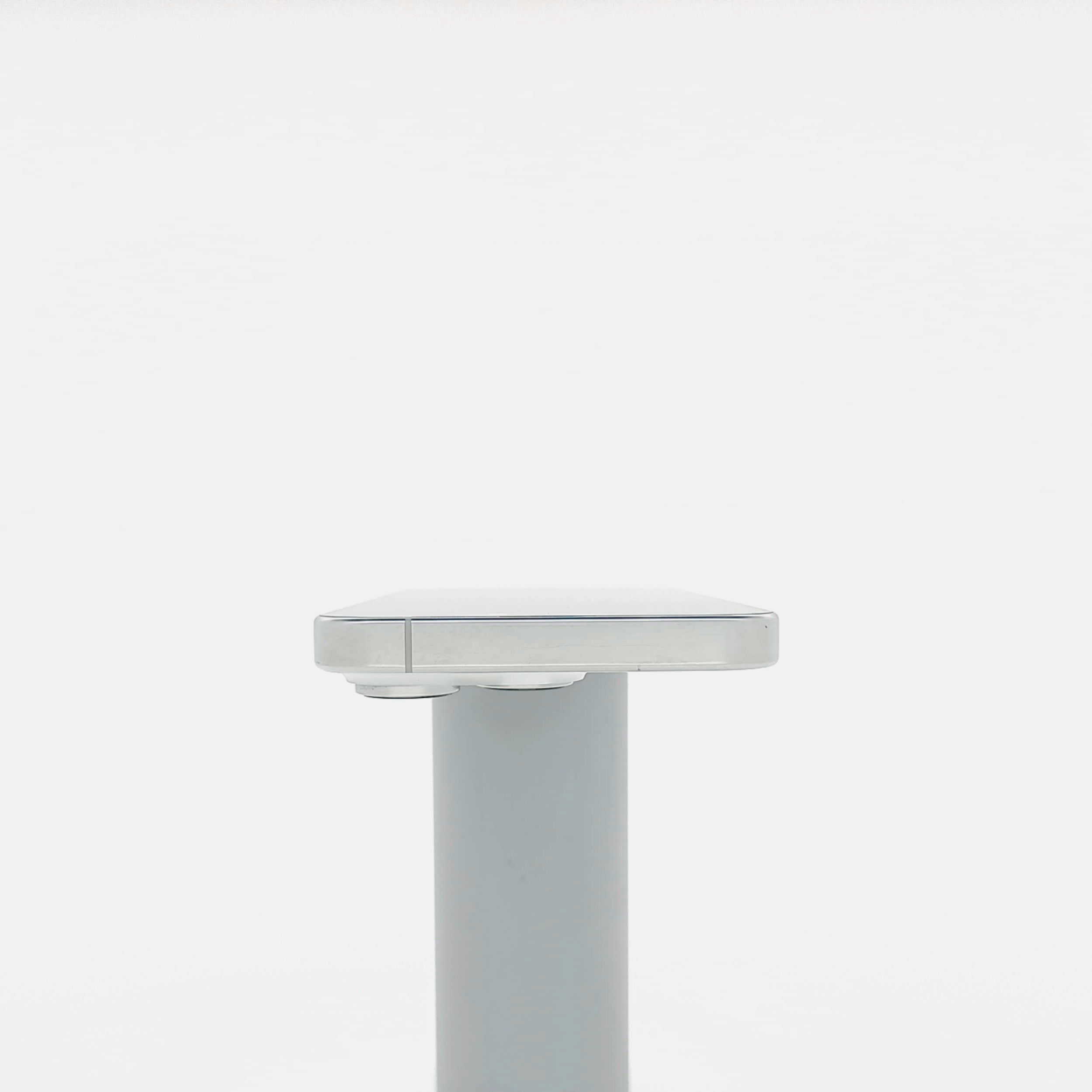 95新 Apple iPhone 16 Pro 128G 白色鈦金屬 中國大陸版