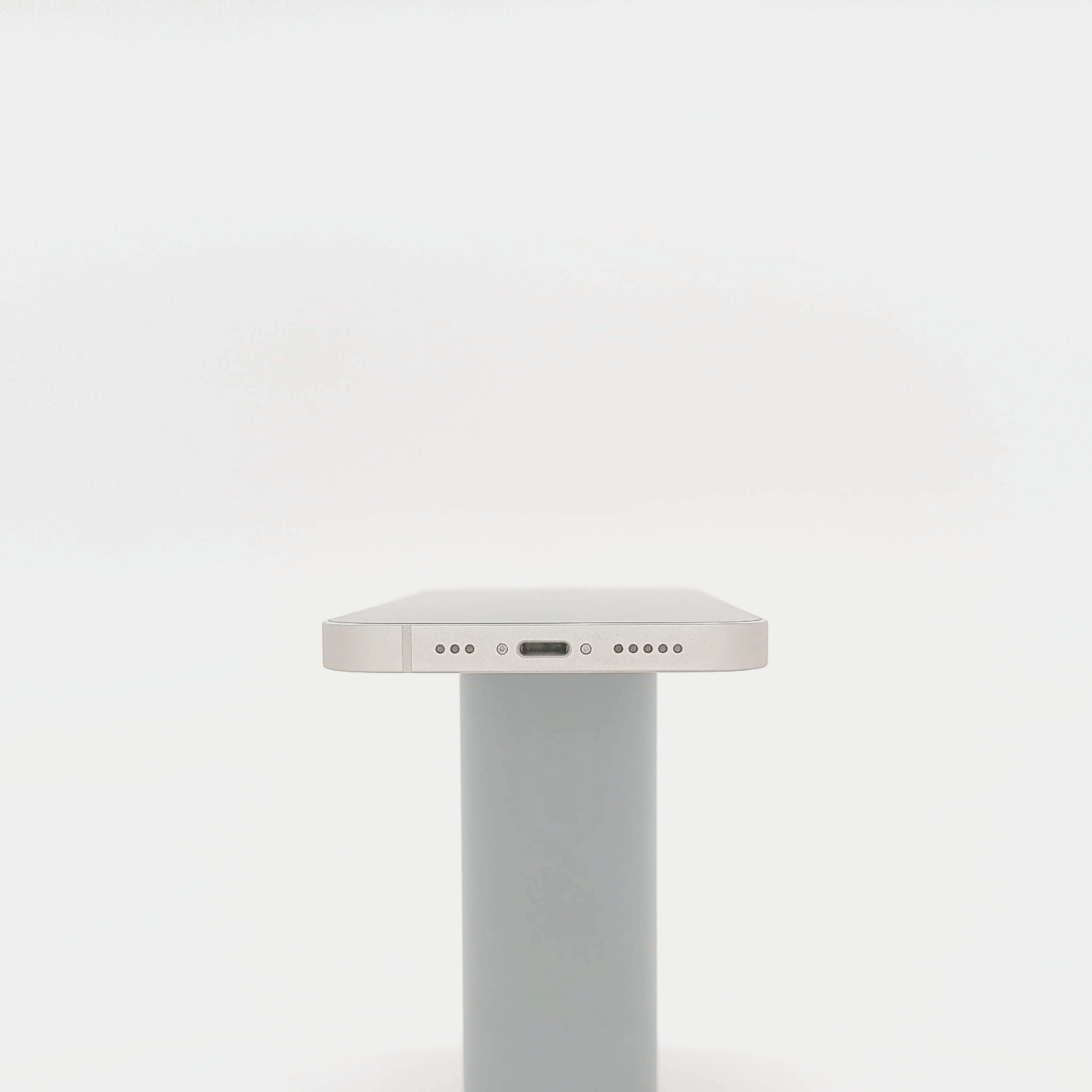 95新 Apple iPhone 13 128G 星光色 中國大陸版