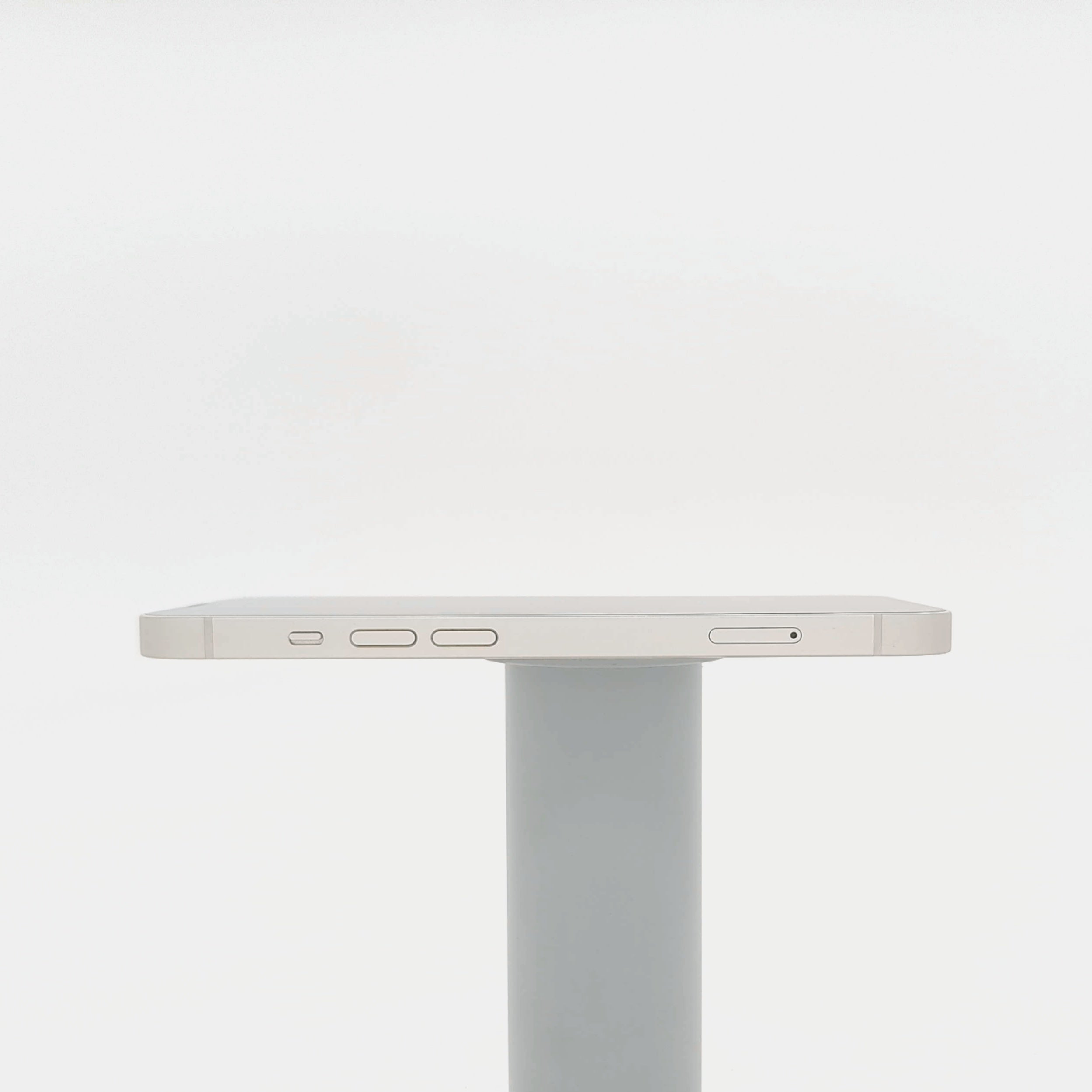 95新 Apple iPhone 13 128G 星光色 中國大陸版