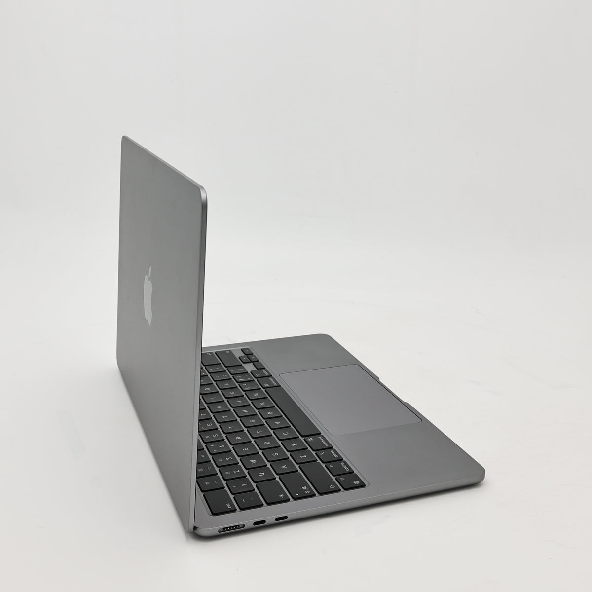99新 Apple MacBook Air 22年 13寸 M2（8+10核） 8G RAM 512G SSD 深空灰色