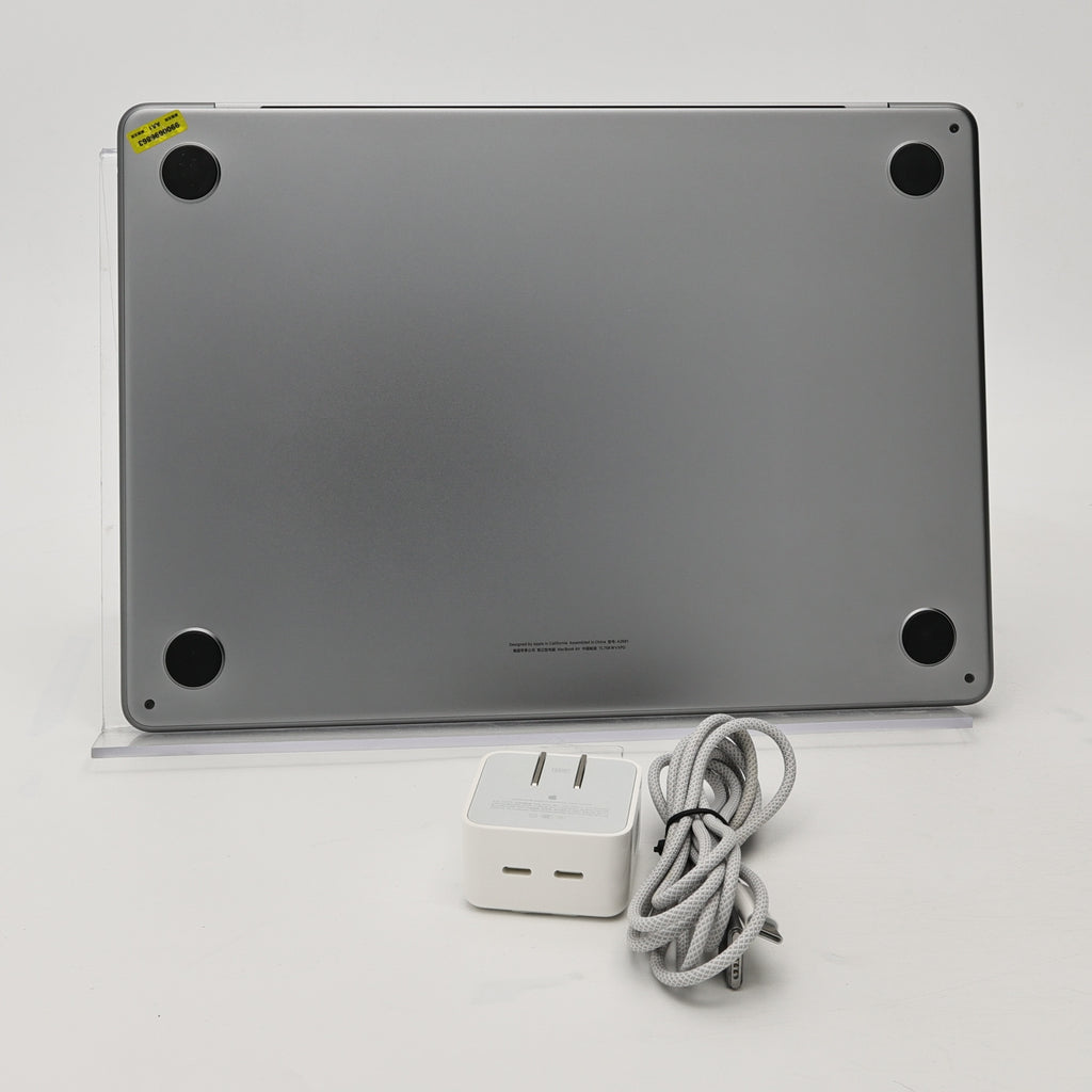 99新 Apple MacBook Air 22年 13寸 M2（8+10核） 8G RAM 512G SSD 深空灰色