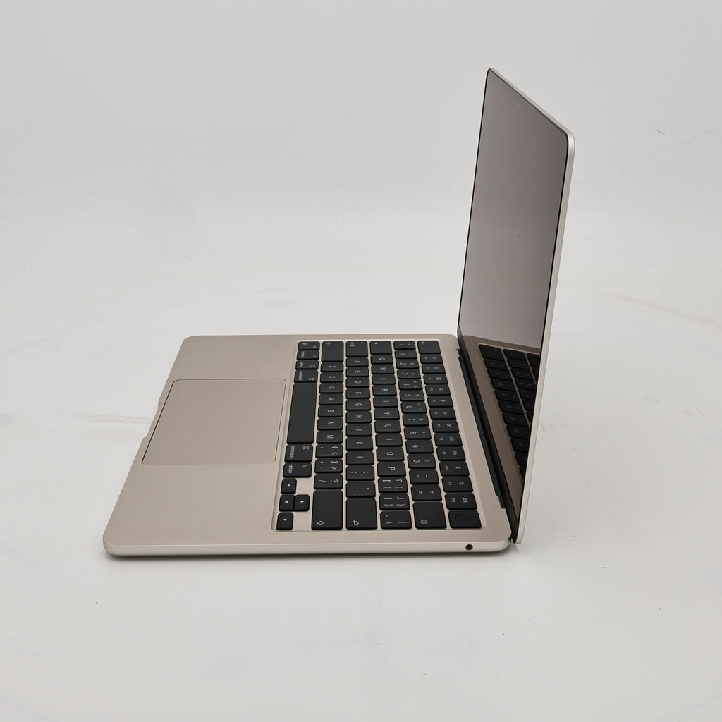95新 Apple MacBook Air 22年 13寸 M2（8+8核） 8G RAM 256G SSD 星光色